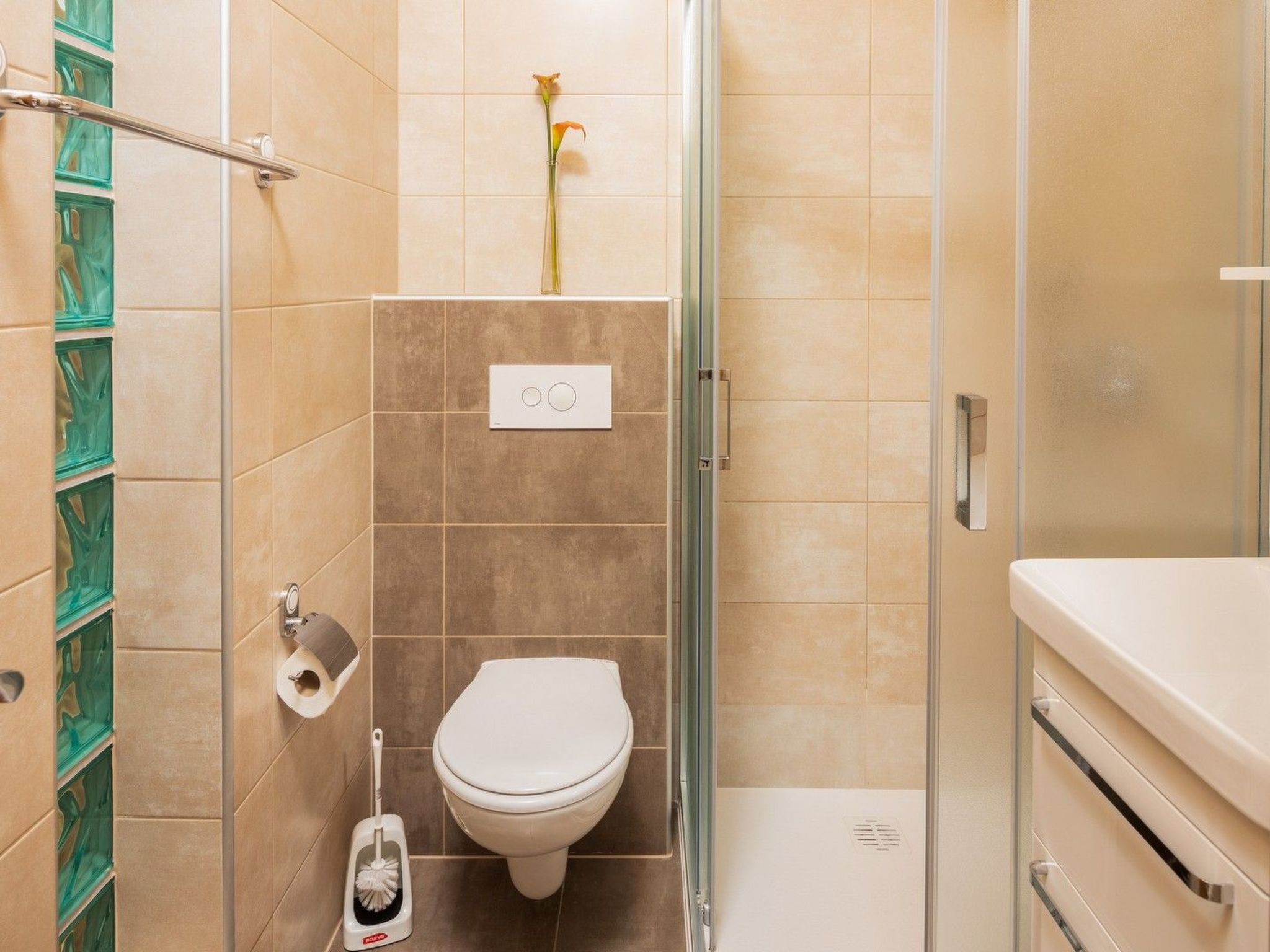 Wohnung in Okrug Gornji mit Garten und Grill-Dedans