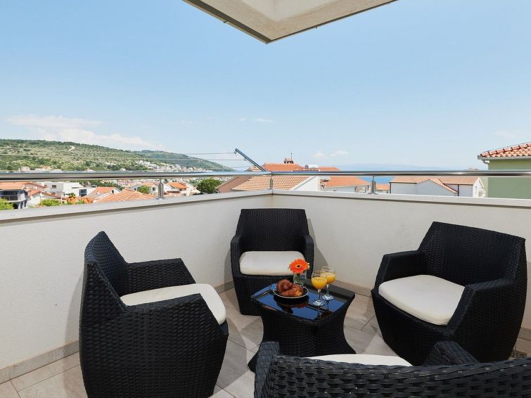 Appartement Adria Mit Meerblick Und Gemeinschaft - Trogir