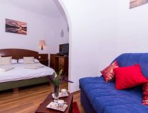 Studioappartement Esthera 2 mit Balkon in Strandnähe