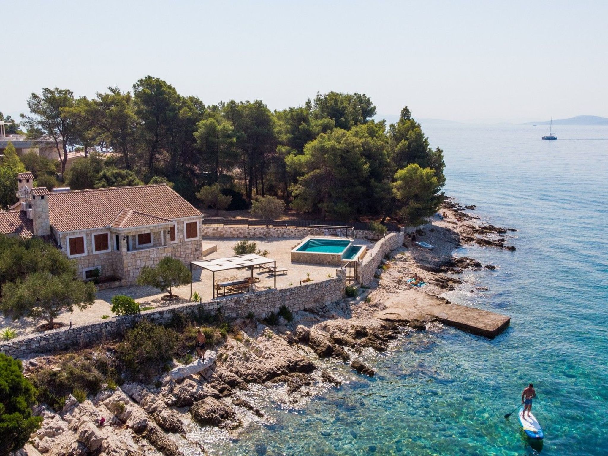 Vakantiehuis met privé zwembad in Trogir/Okrug Donji (Kroatië) voor 8 personen