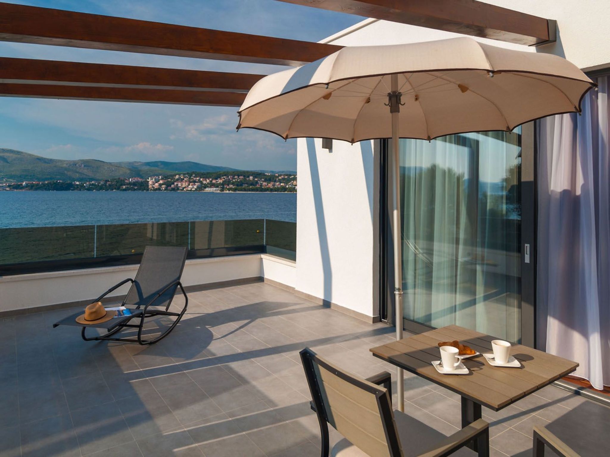 Luxuriöse Villa Calla mit Pool in Strandnähe