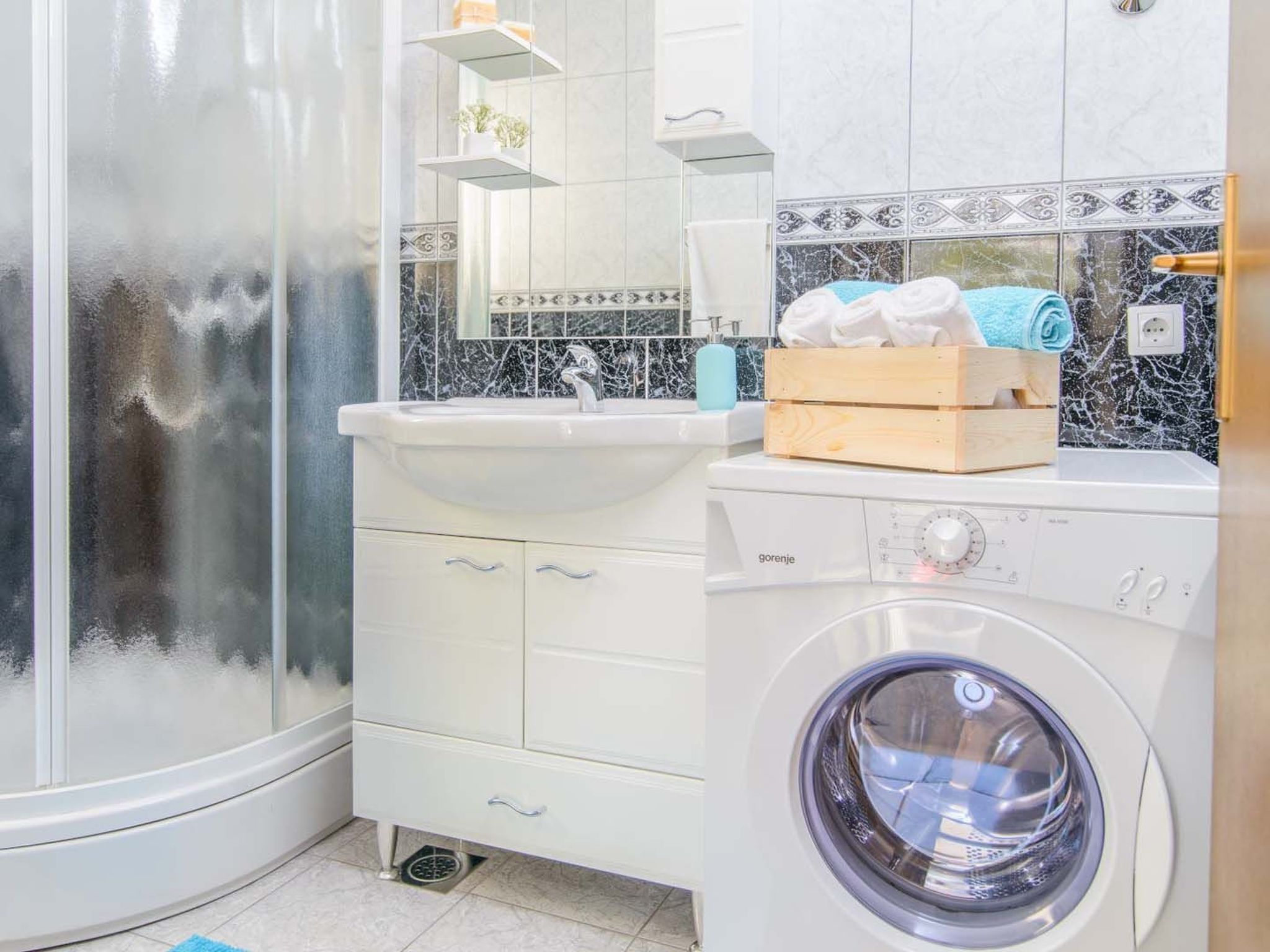 Moderne Wohnung Maris 2A- EOS CROATIA-Dedans