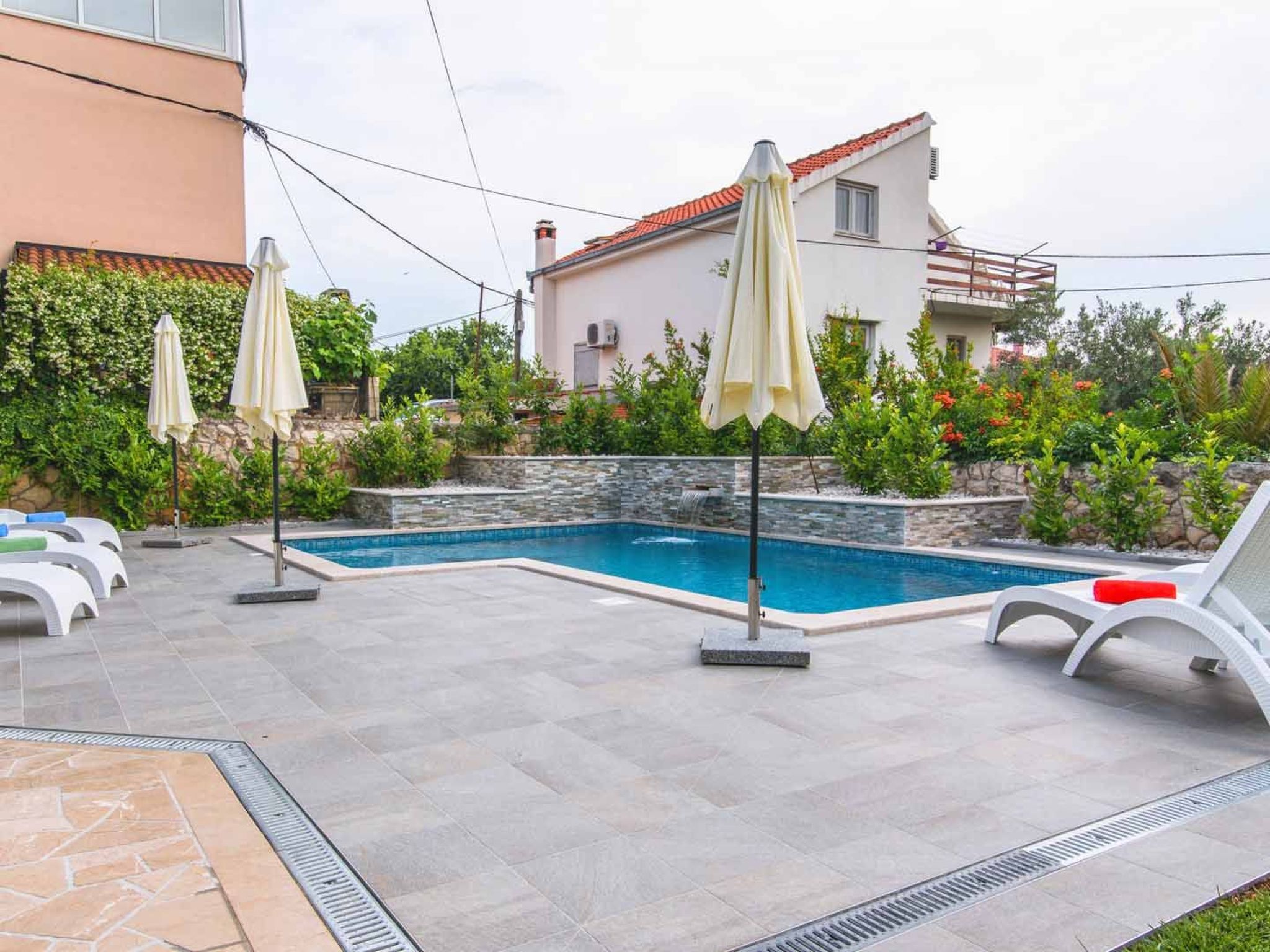 Moderne Wohnung Maris 2A- EOS CROATIA-Dehors