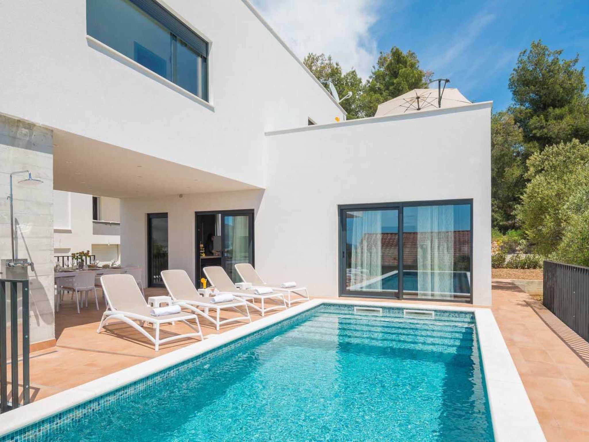 Moderne Ferienvilla Prima Vista — Terrace (5 of 30)