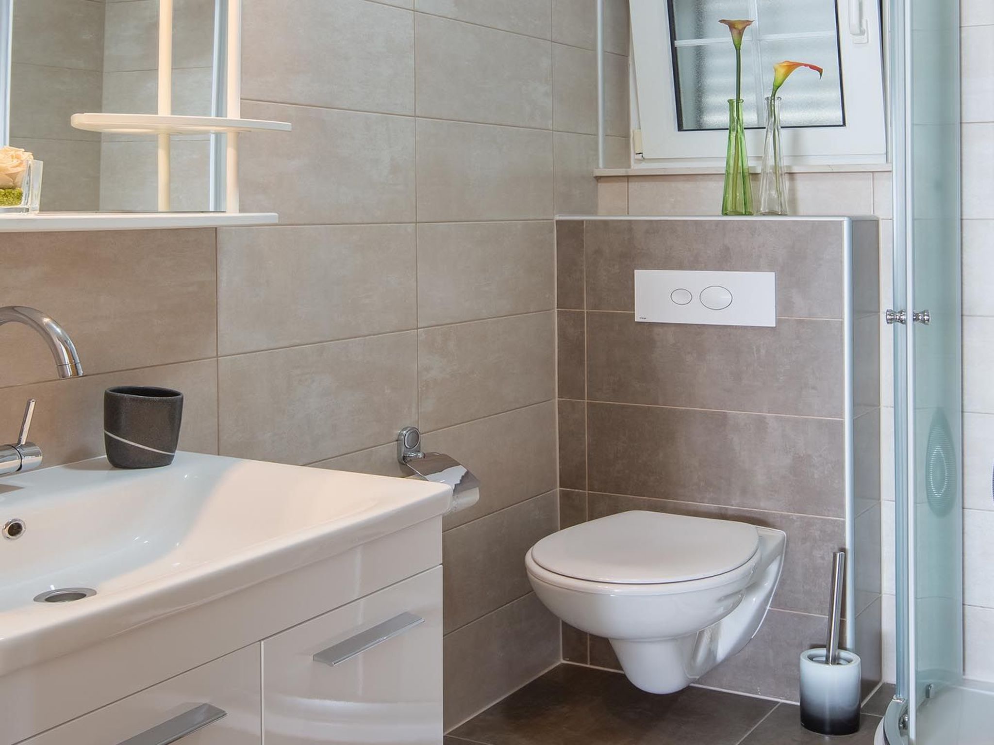 Wohnung in Okrug Gornji mit Garten und Grill-Image-tags.info