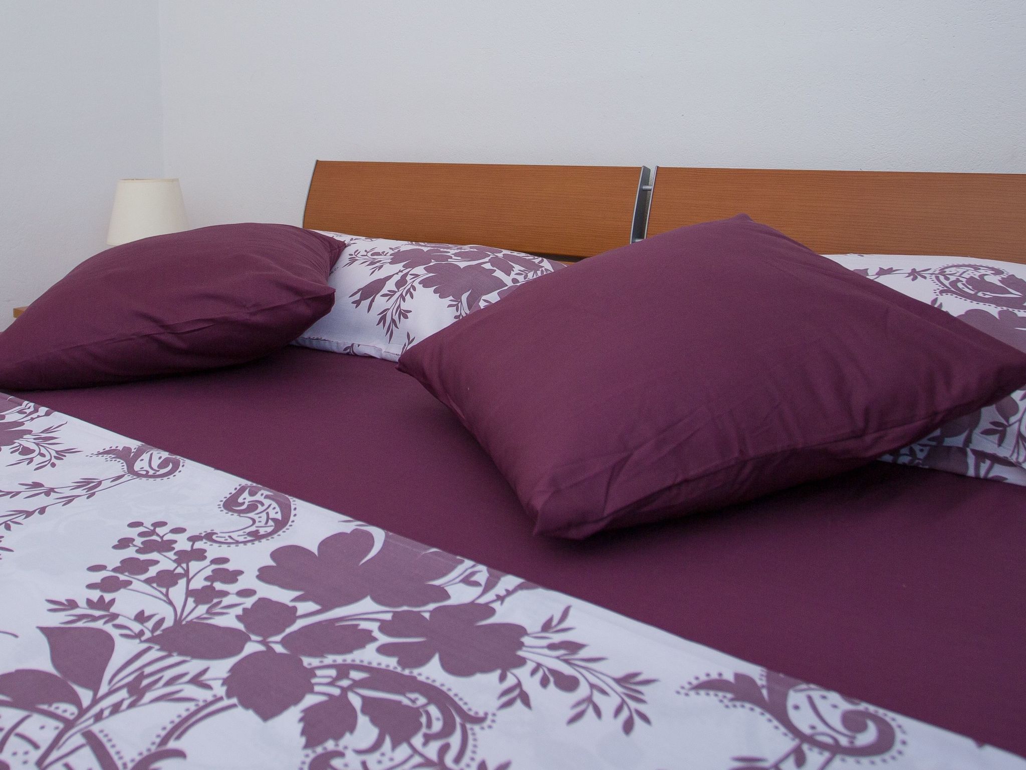 Für 5 Personen ca. 65 m&sup2; in Okrug Gornji, Adriaküste Kroatien (Kroatische-Dedans