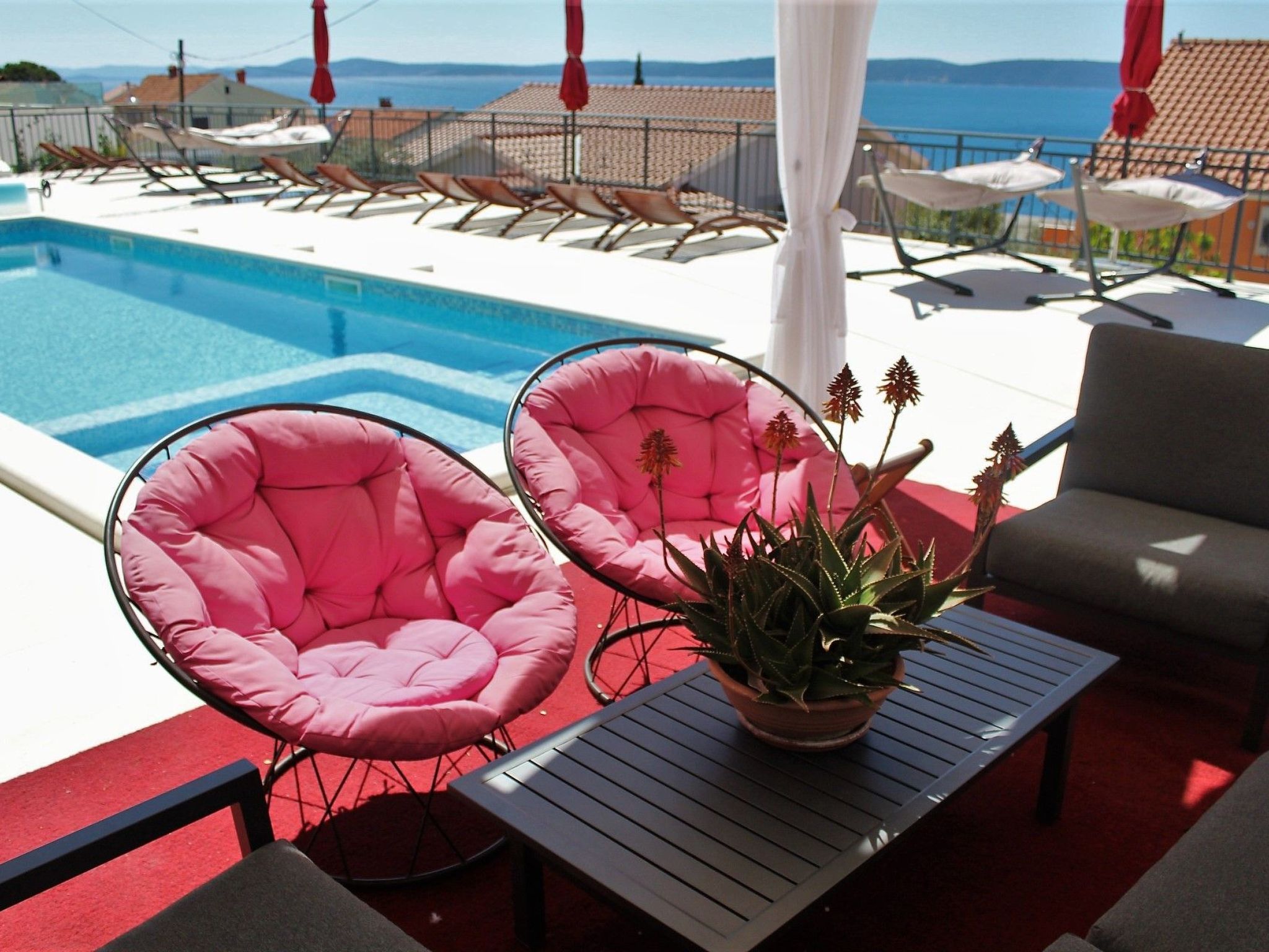 Ferienwohnung, Meerblick Terrasse beheizter Pool