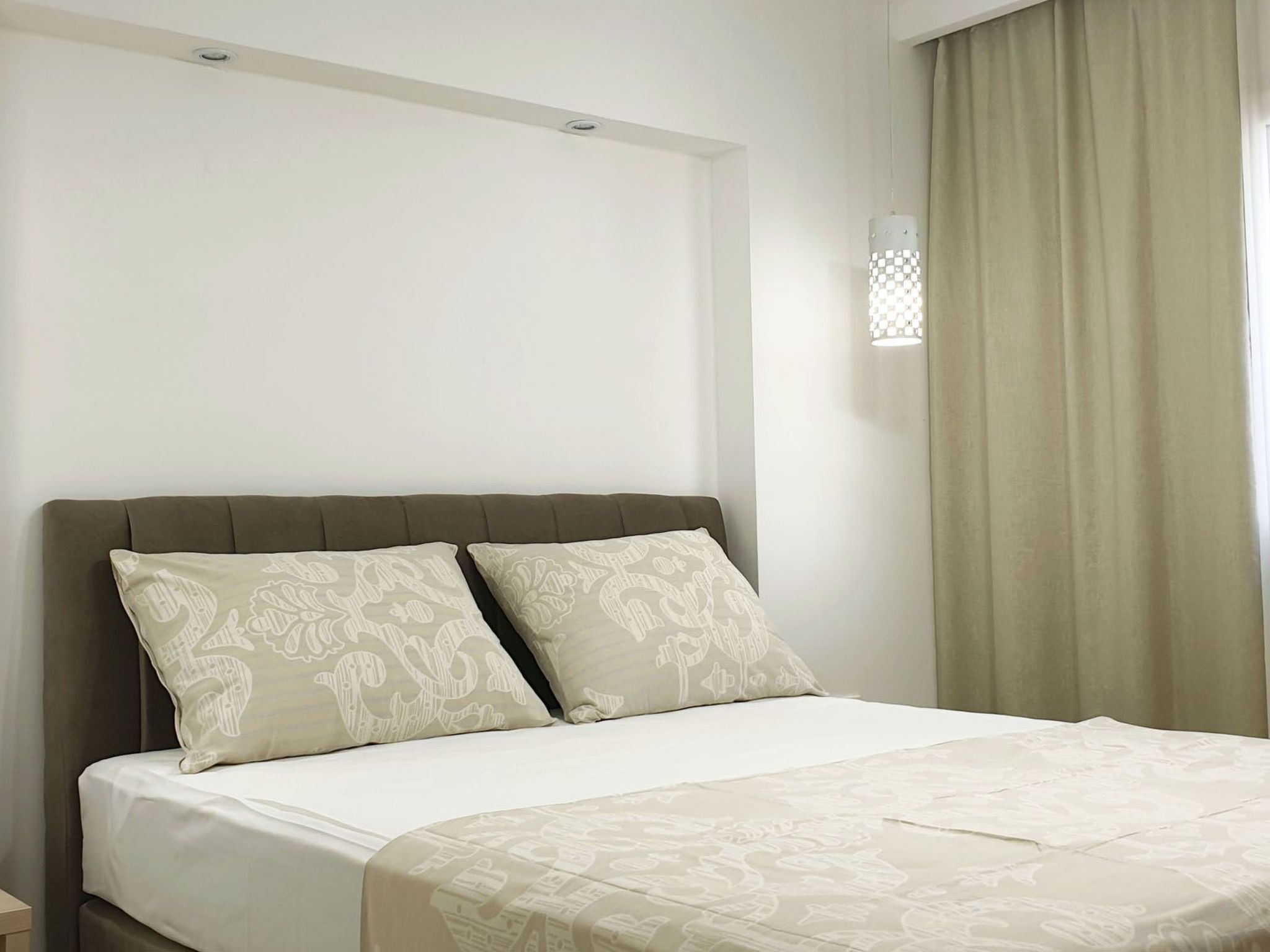 Beheiztes Schwimmbad, schattige Terrasse mit Meerblick-Image-tags.info