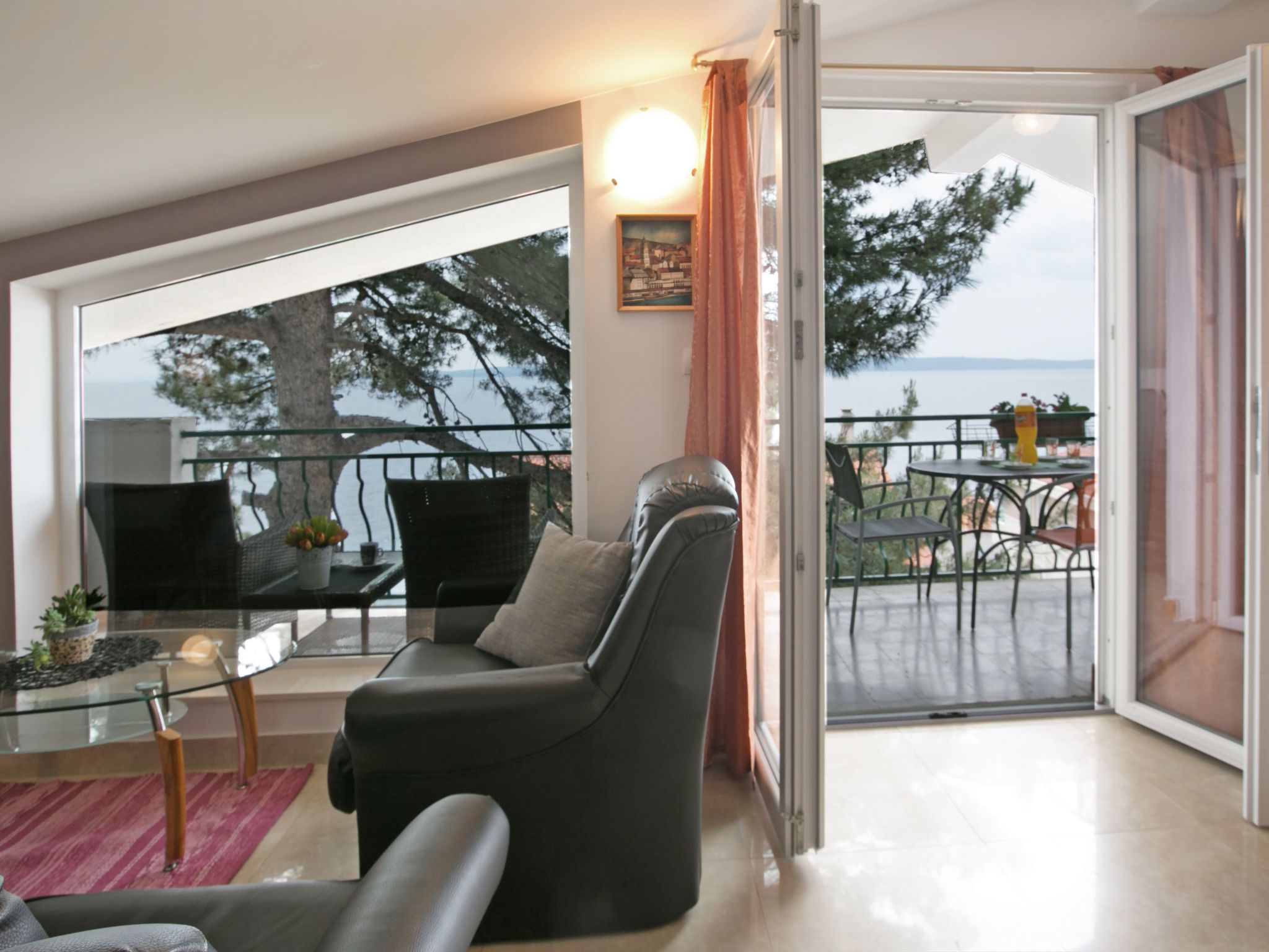 Mit Balkon und herrlichem Meerblick