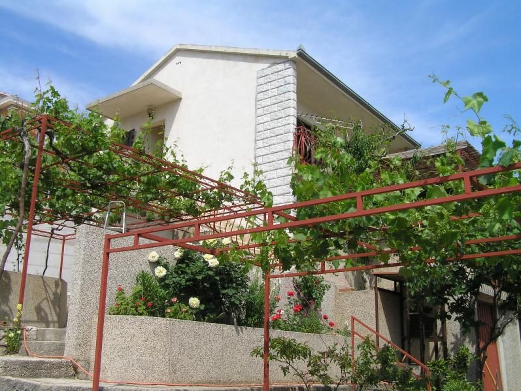 Apartment for 4 persons is located in Okrug Gornji - Čiovo, 4km away from Trogir - Unesco city in a quiet location. Čiovo is an island but is connected with a two bridges. From the first floor where..