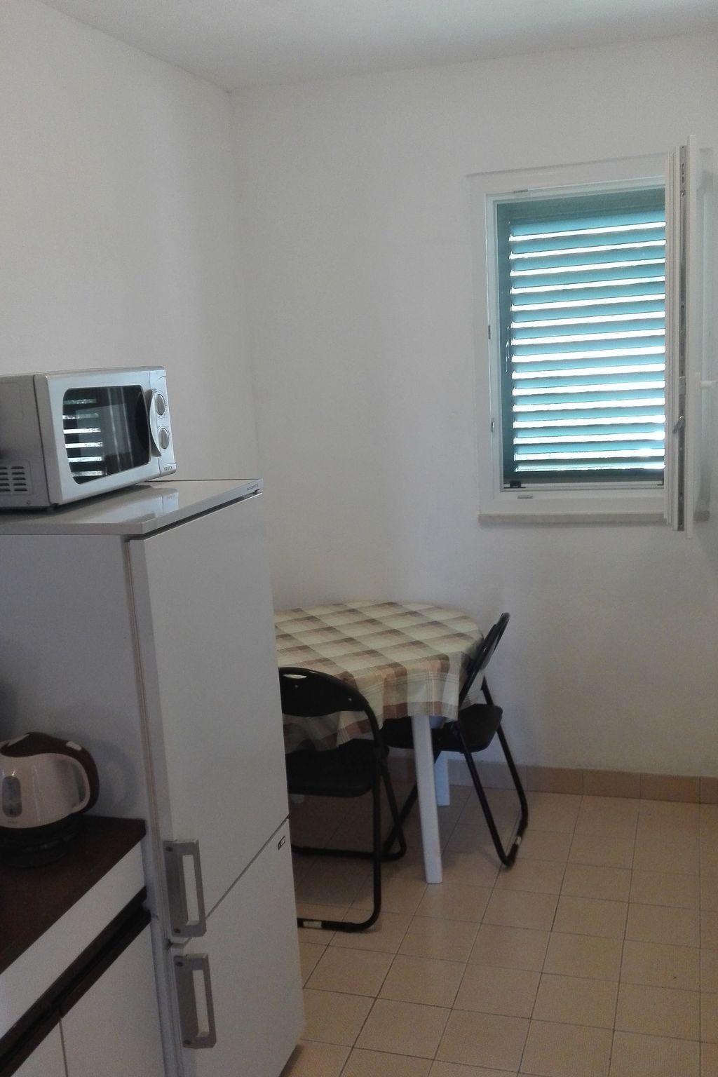 Wohnung mit Balkon und Meerblick-Drinnen