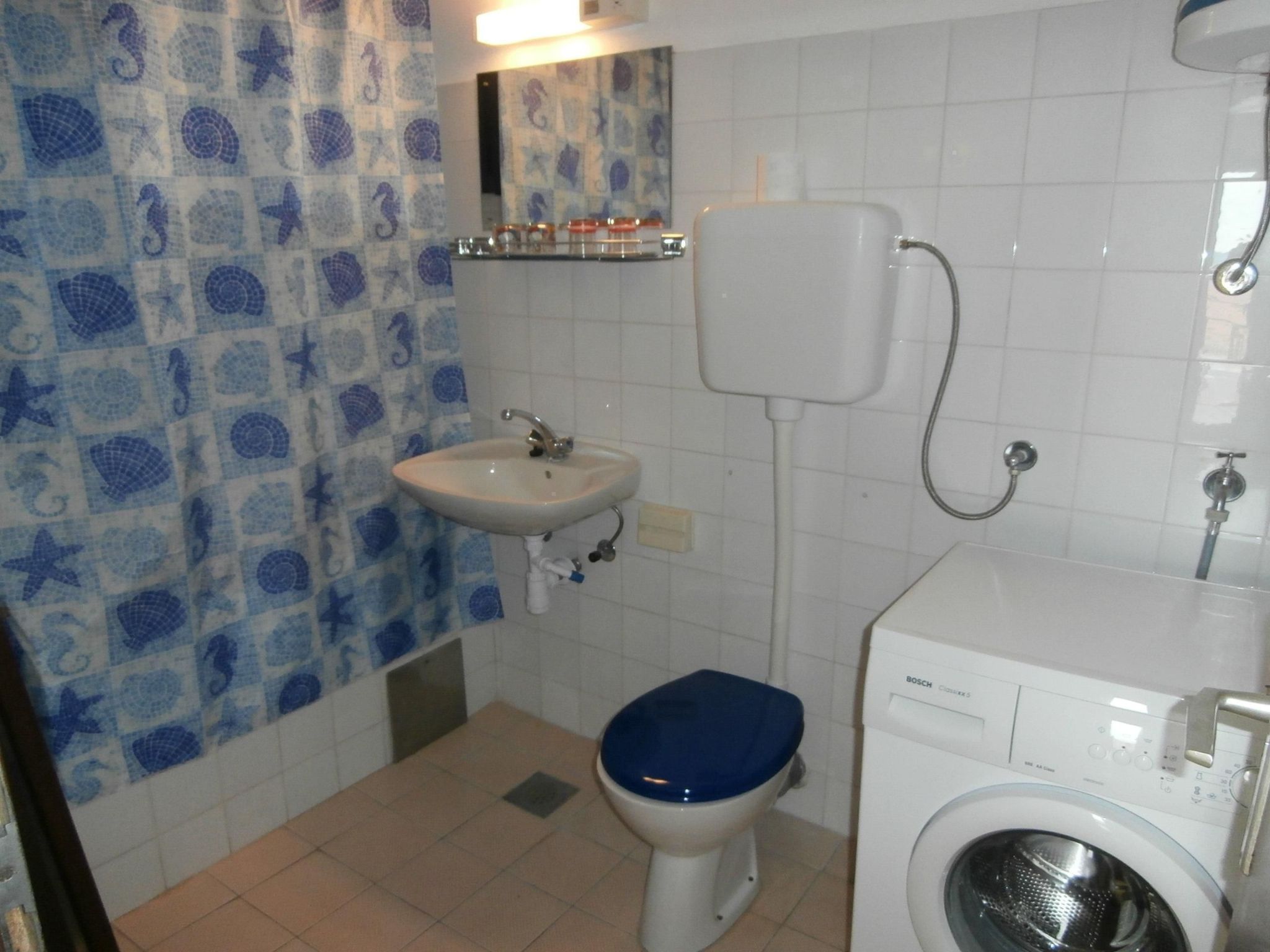 Wohnung mit Balkon und Meerblick-Drinnen