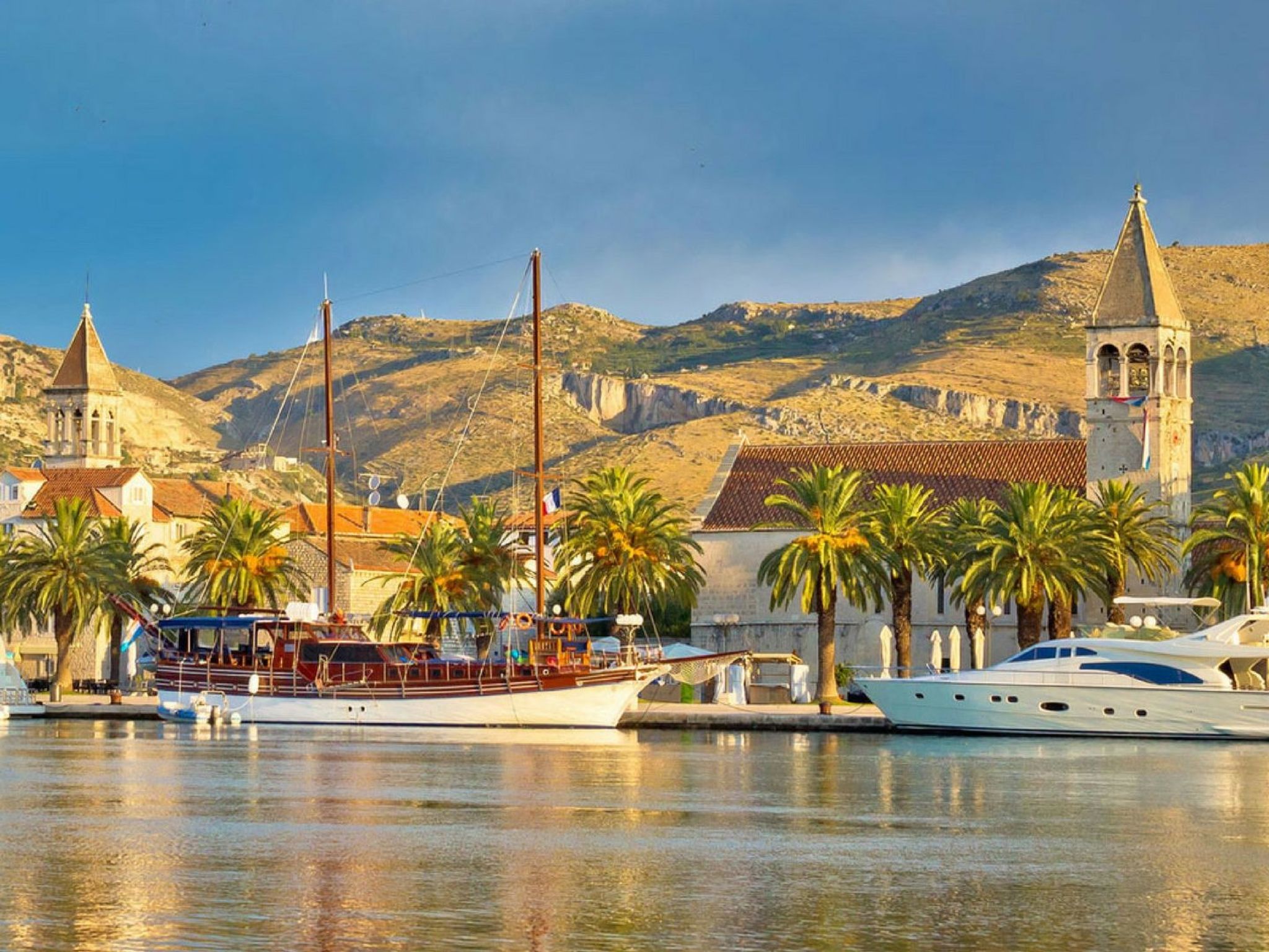 Ticic 4, Ciovo Sleeps 3-Image-tags.info