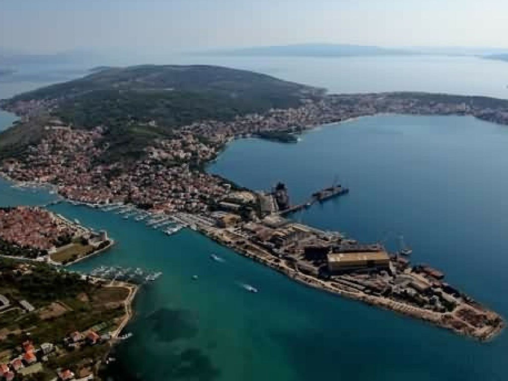 Ticic 4, Ciovo Sleeps 3-Image-tags.info