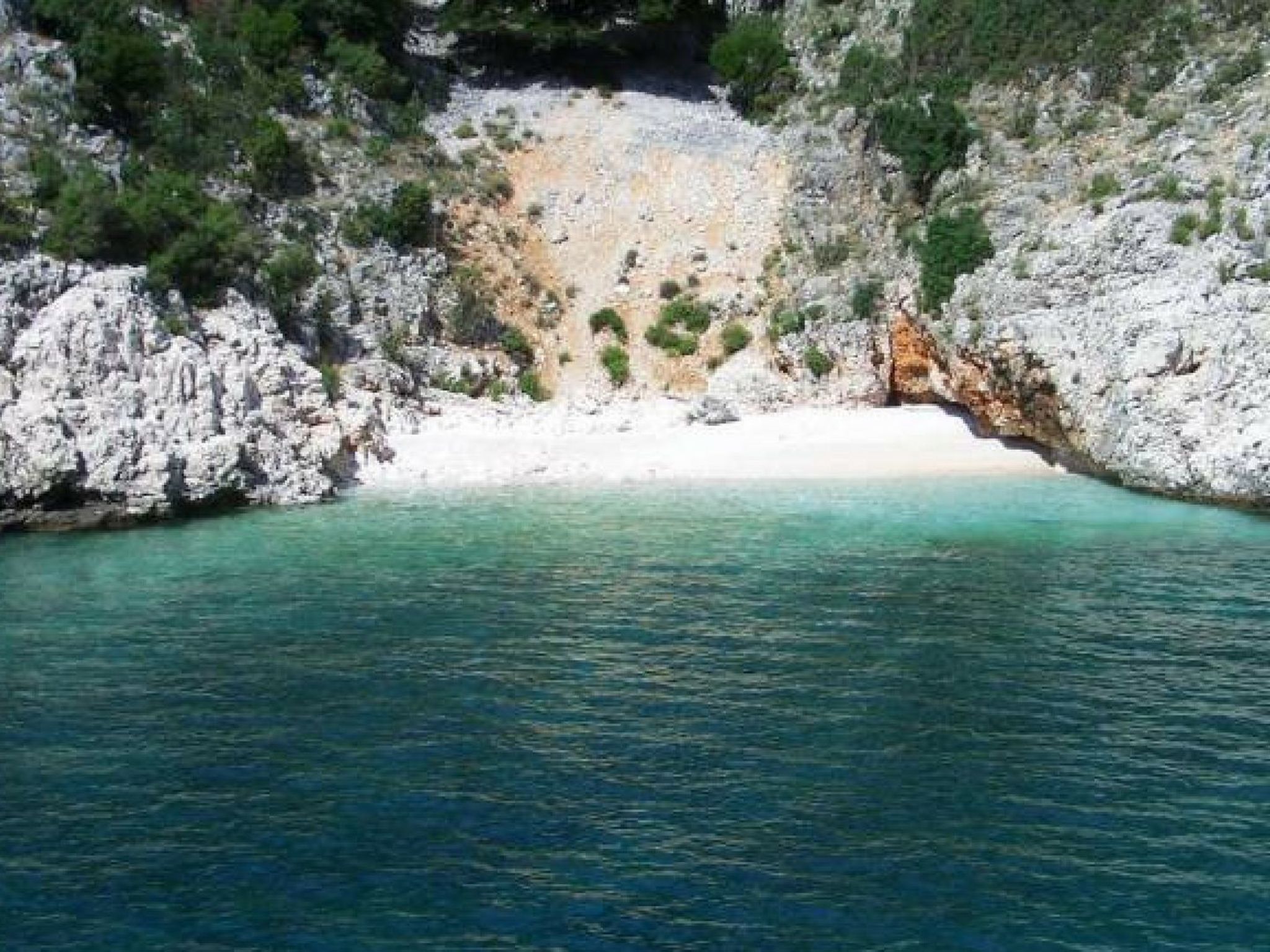 Ticic 4, Ciovo Sleeps 3-Image-tags.info