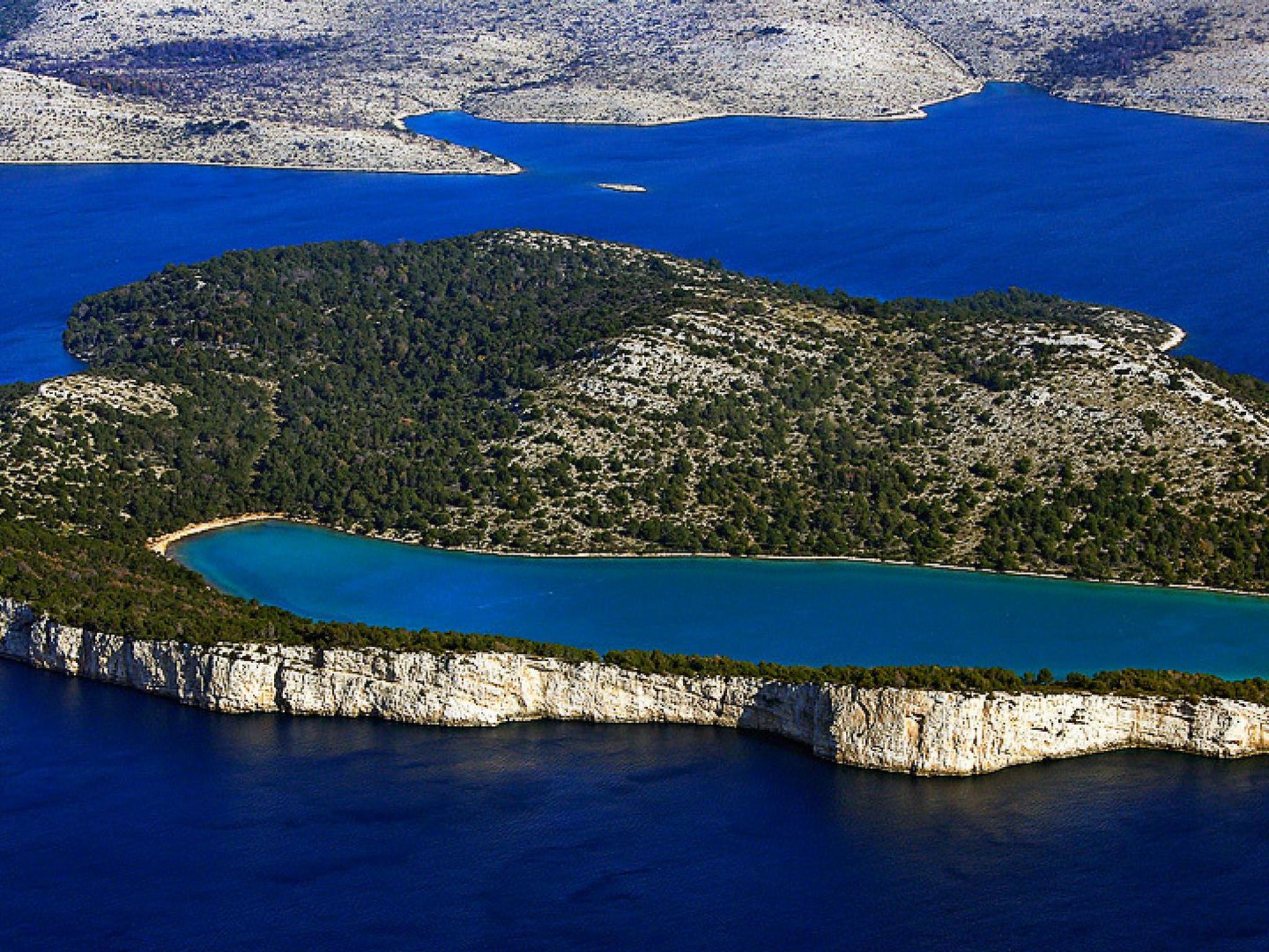 Ticic 4, Ciovo Sleeps 3-Image-tags.info