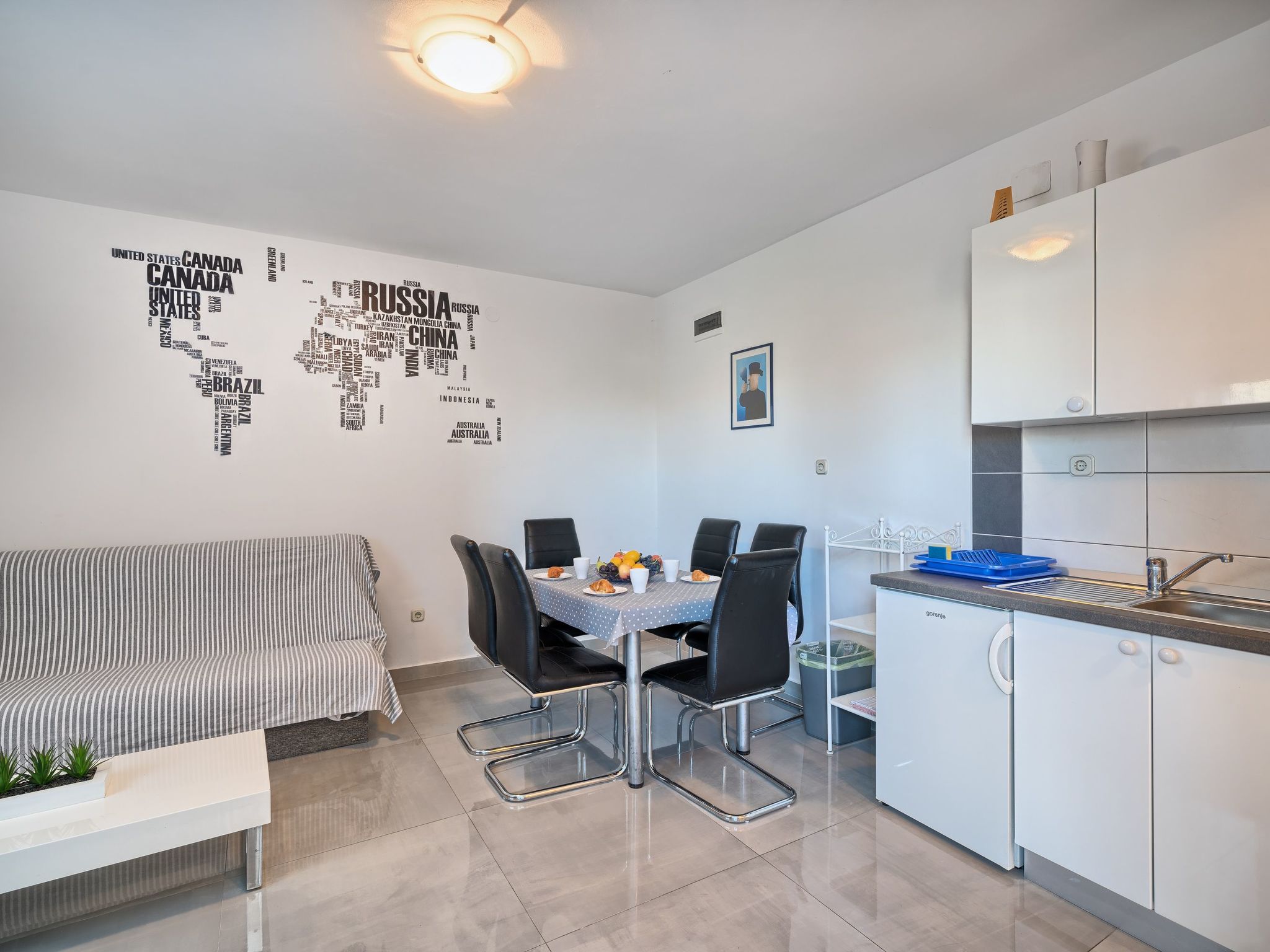 Ticic 3, Ciovo Sleeps 4-Image-tags.info