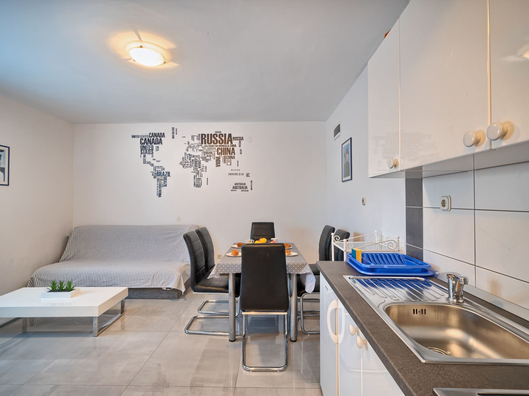 Ticic 3, Ciovo Sleeps 4-Image-tags.info