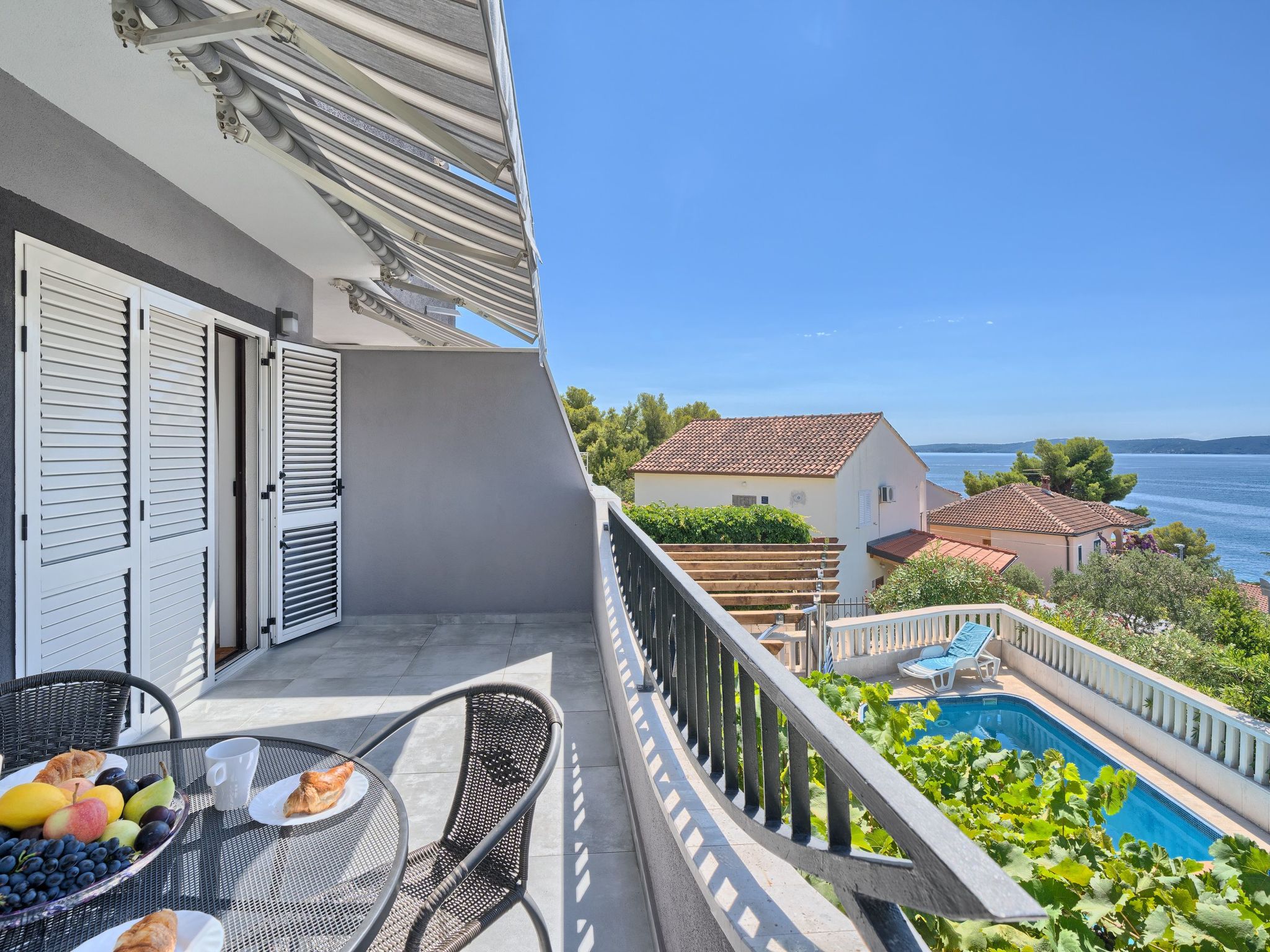 Ticic 3, Ciovo Sleeps 4-Image-tags.info