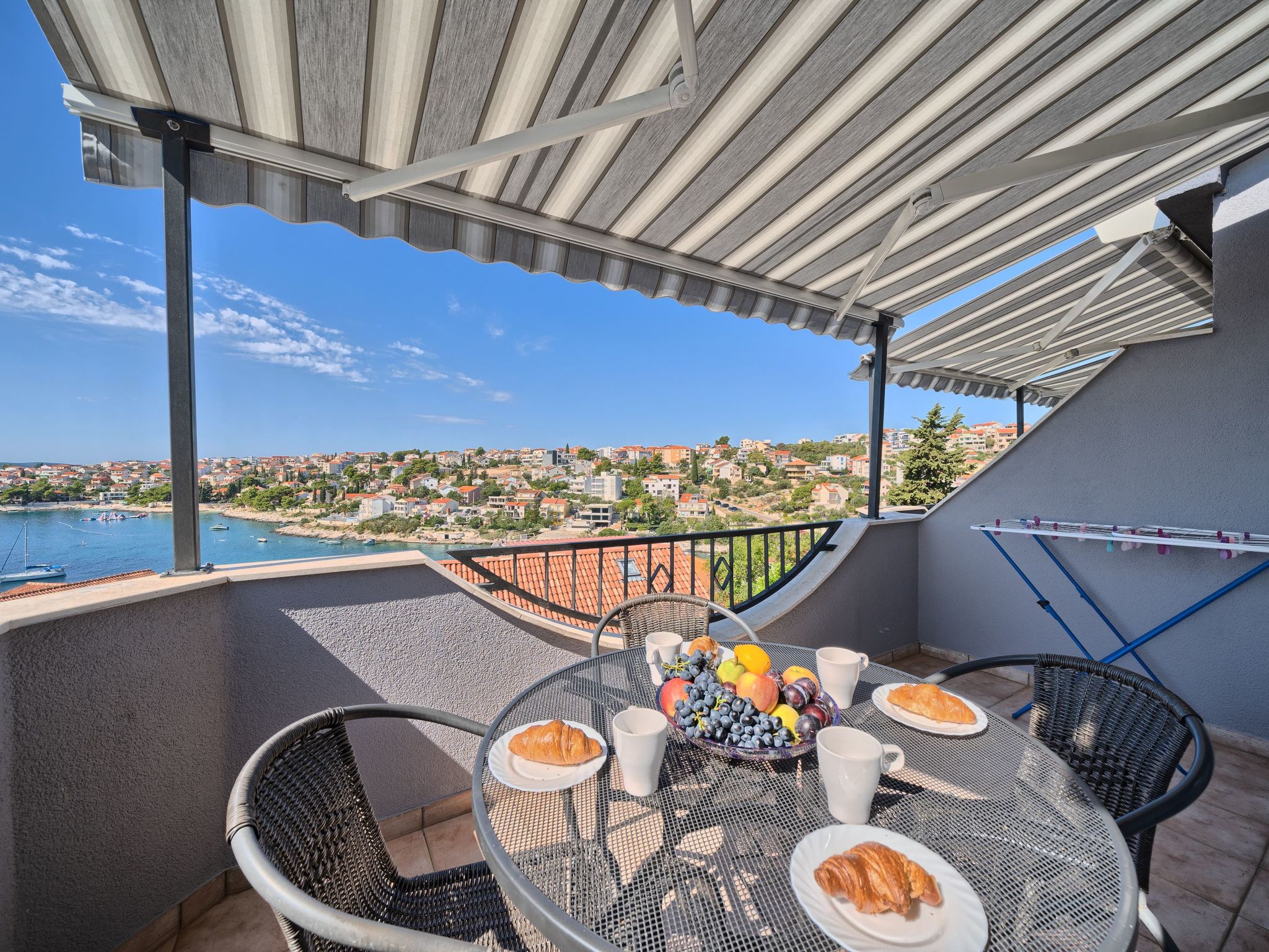 Ticic 1-Image-tags.info