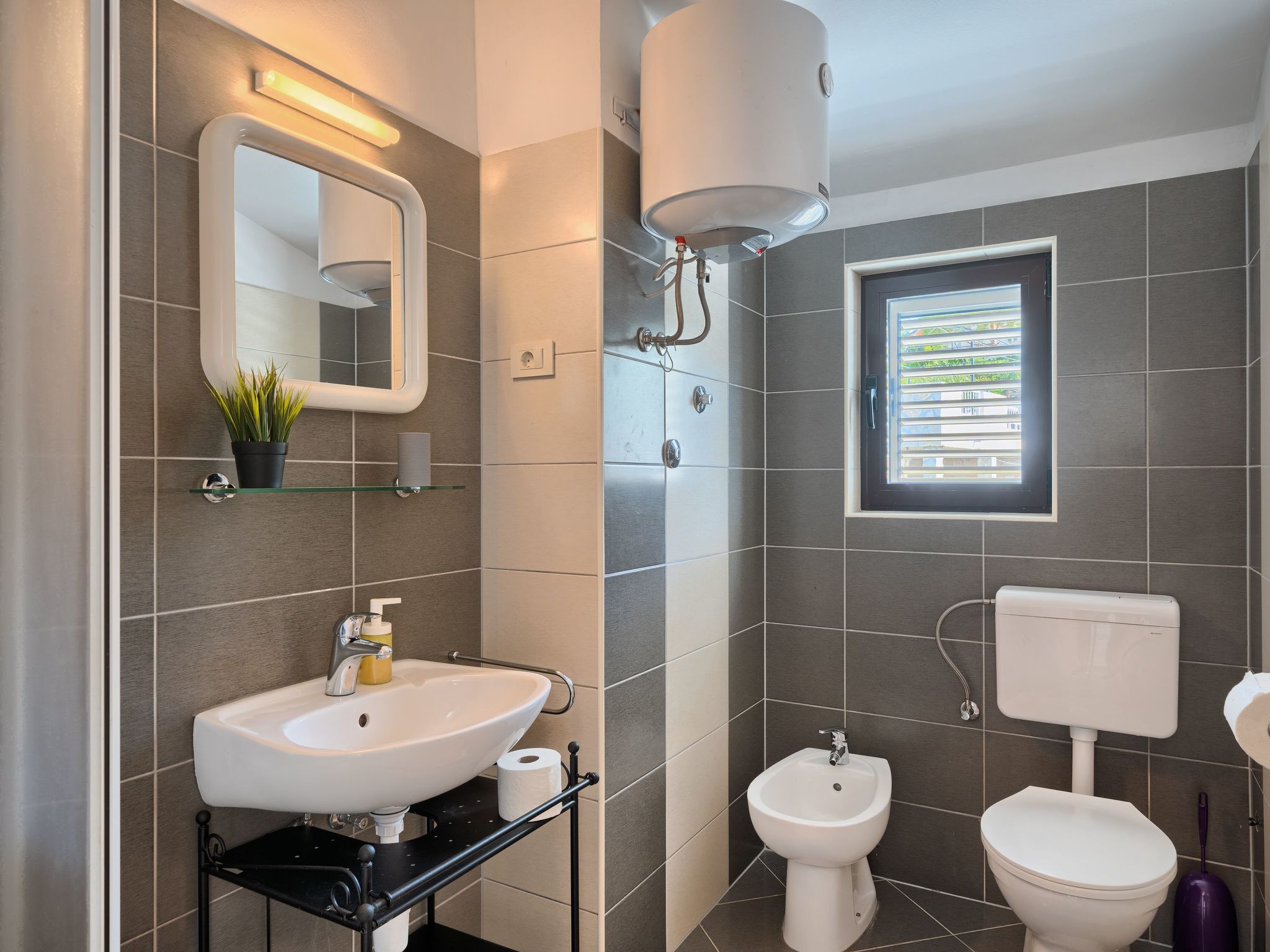 Wohnung in Okrug Gornji mit Privatem Pool-Image-tags.info