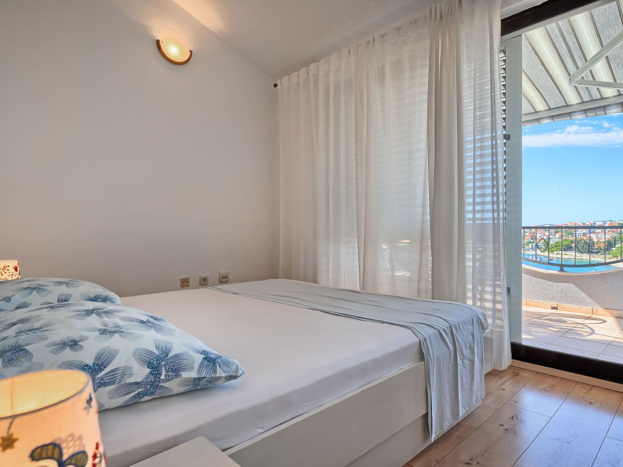 Wohnung in Okrug Gornji mit Privatem Pool-Image-tags.info