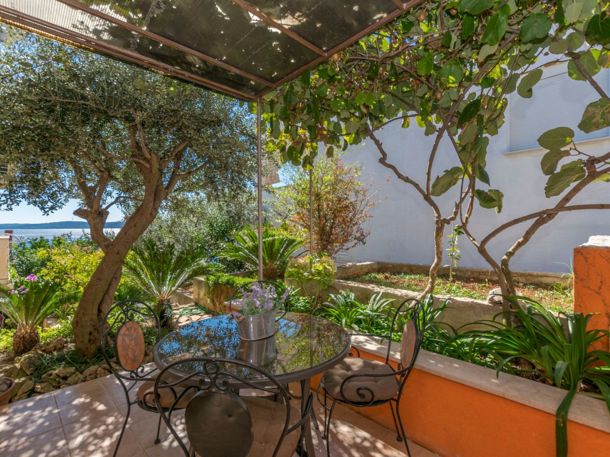 Appartement in Okrug Gornji mit Großer Terrasse
