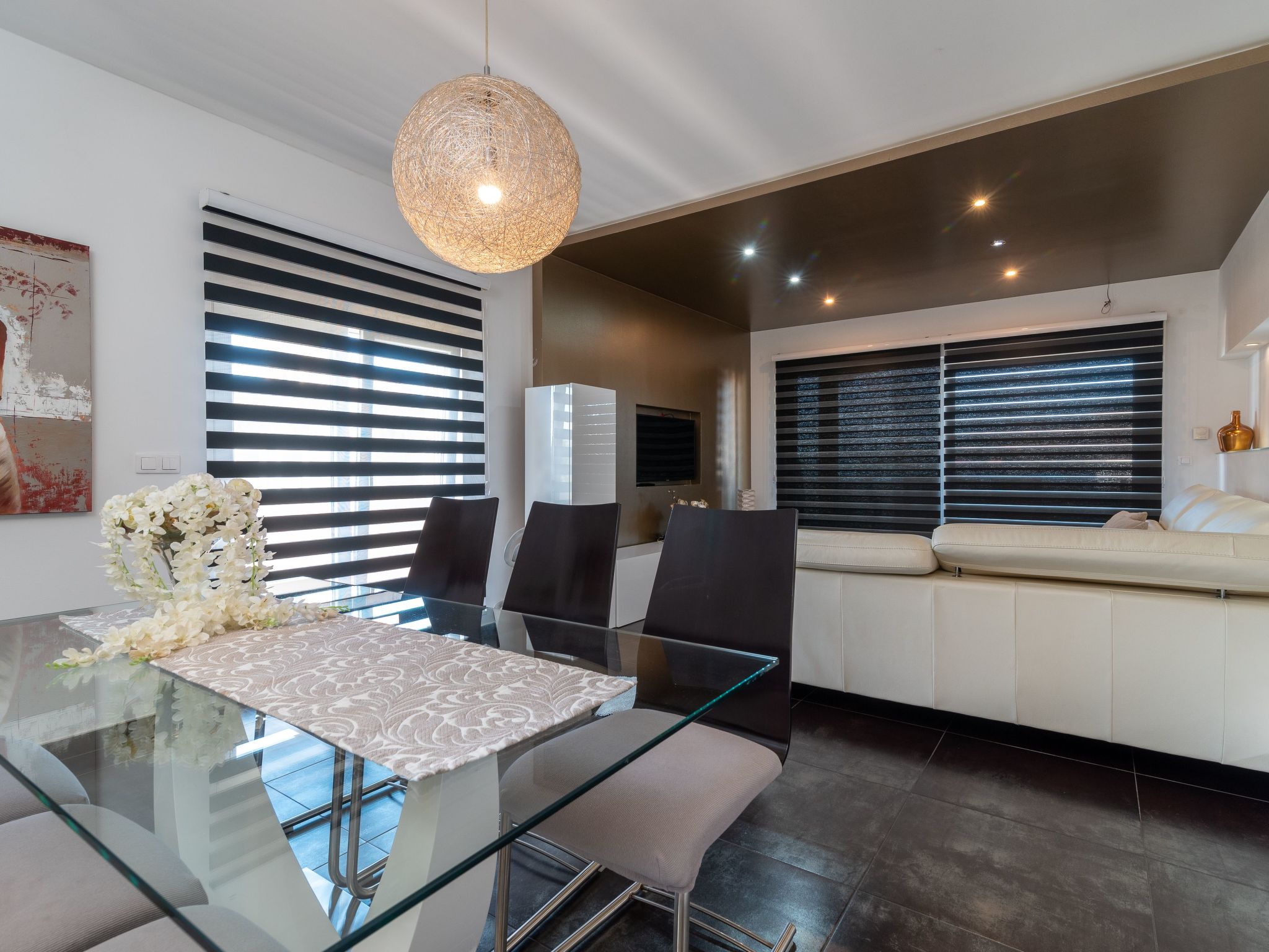 Stijlvol appartement met tuin op 250m van zee in Okrug Donji - foto 22