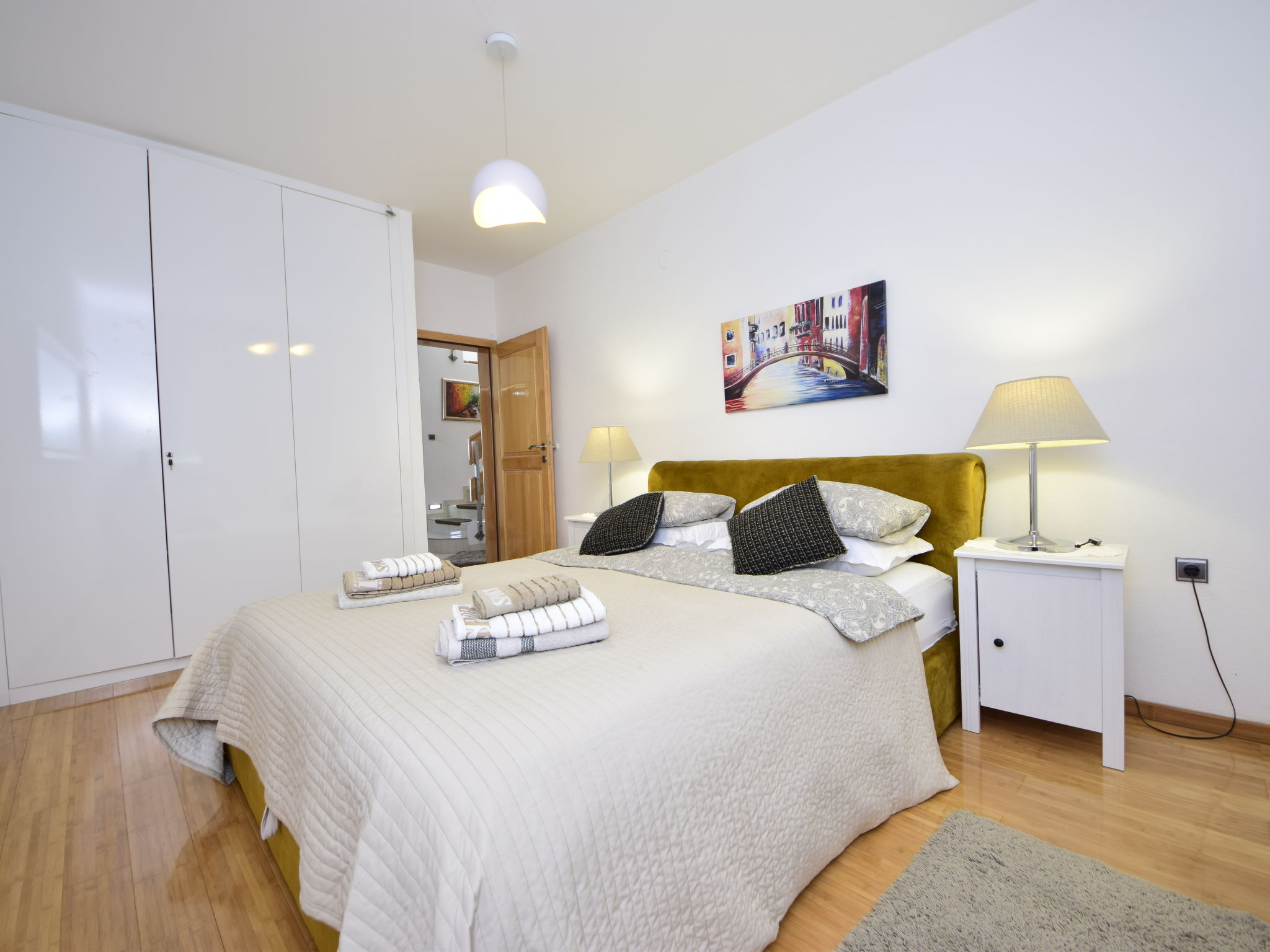 Maison Queen Ahn with heated pool – Chambre, photo 33 sur 45