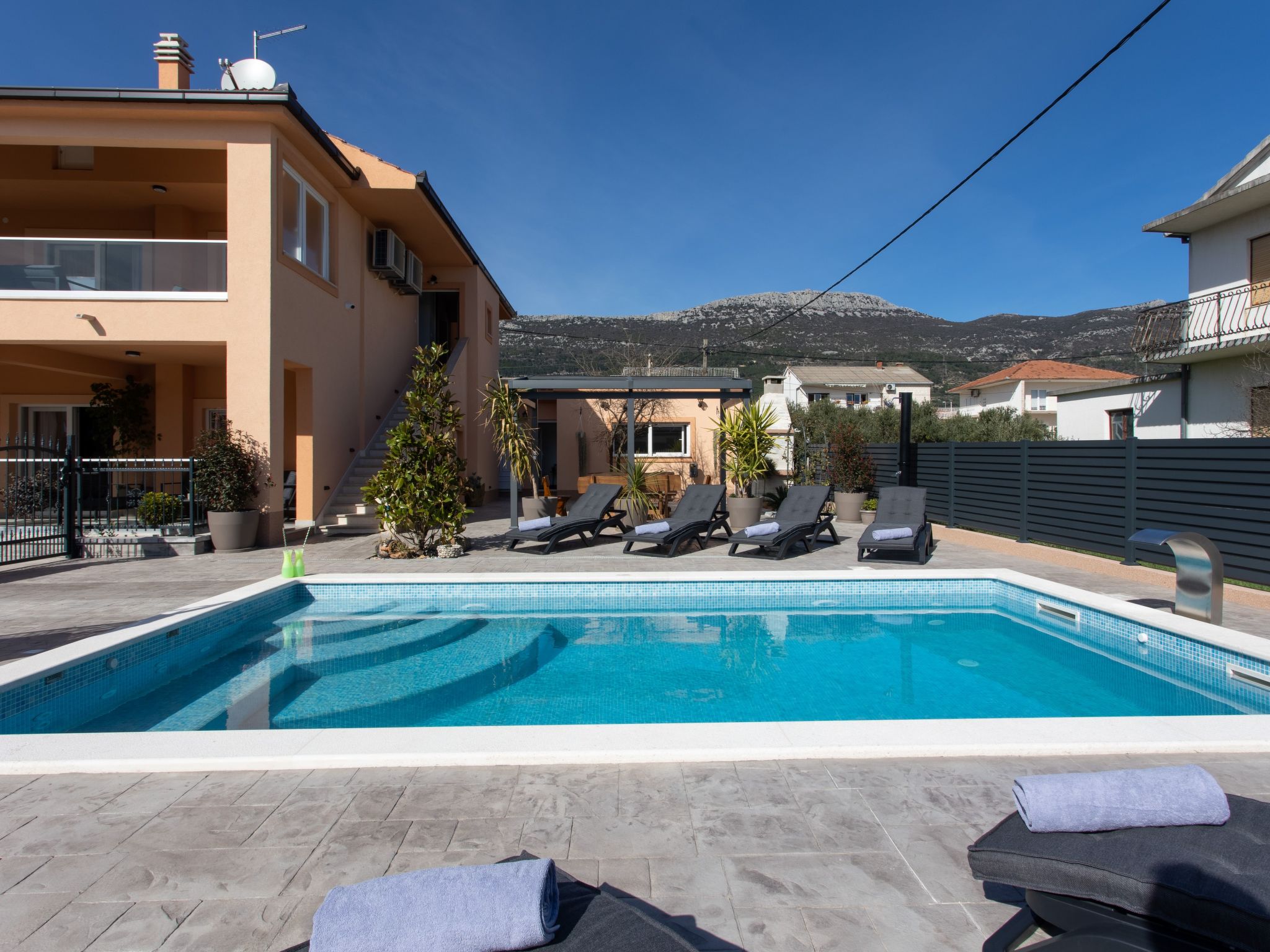 Villa Ivana-Image-tags.info