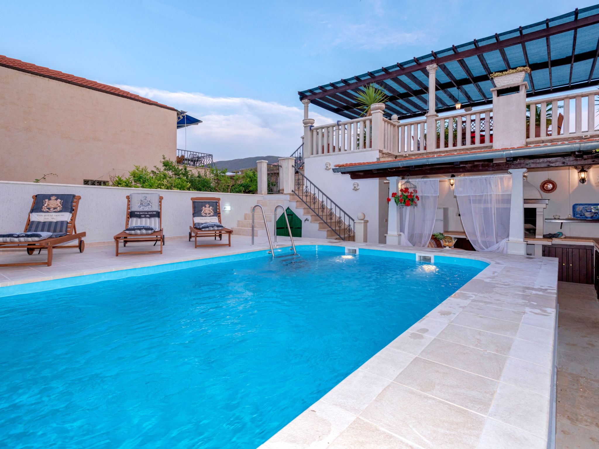Villa Radovani mit privatem Pool und Panoramablick aufs Meer, Jelsa, Insel Hvar