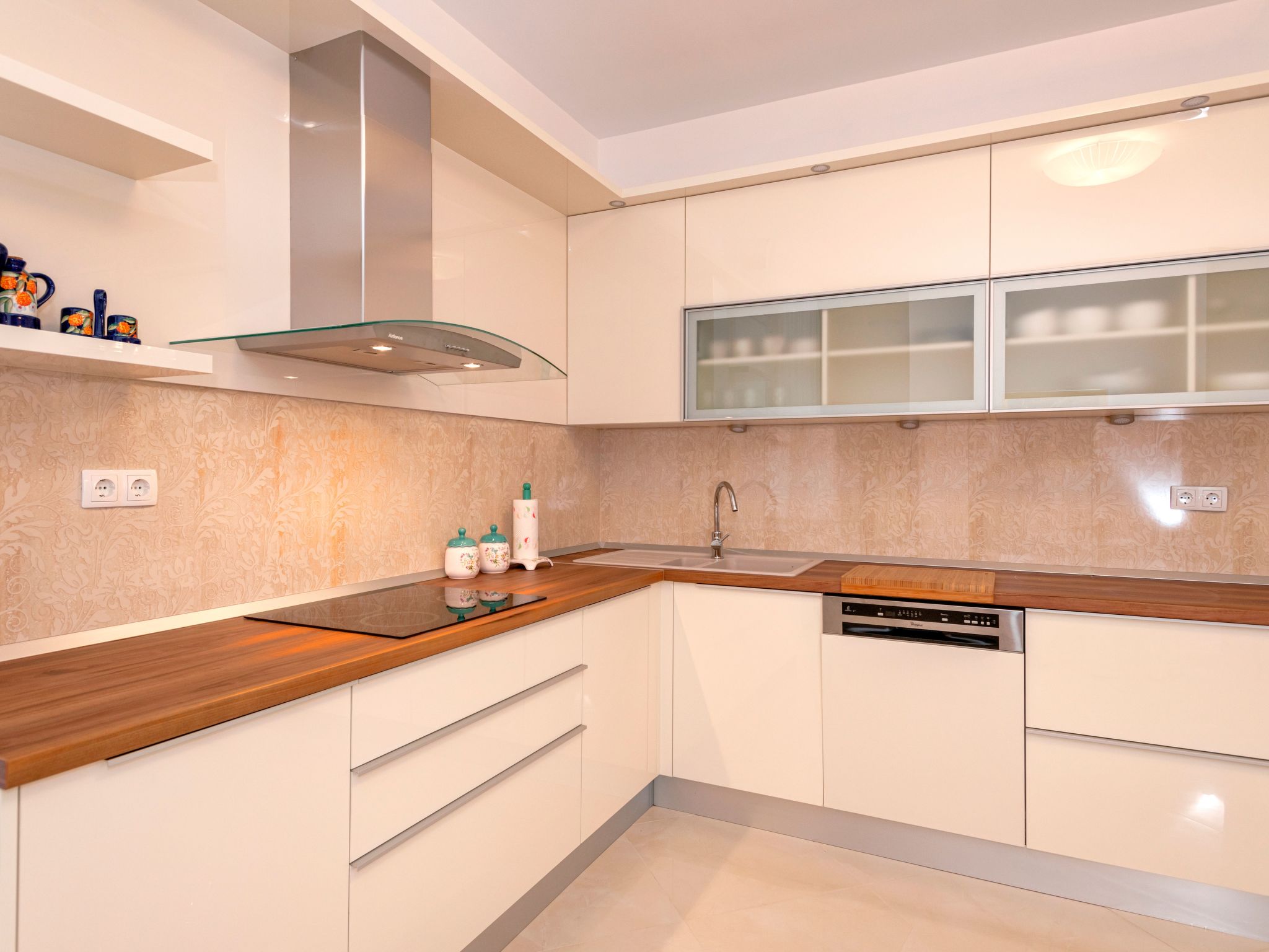 Villa Radovani mit privatem Pool und Panoramablick aufs Meer, Jelsa, Insel Hvar-Image-tags.info