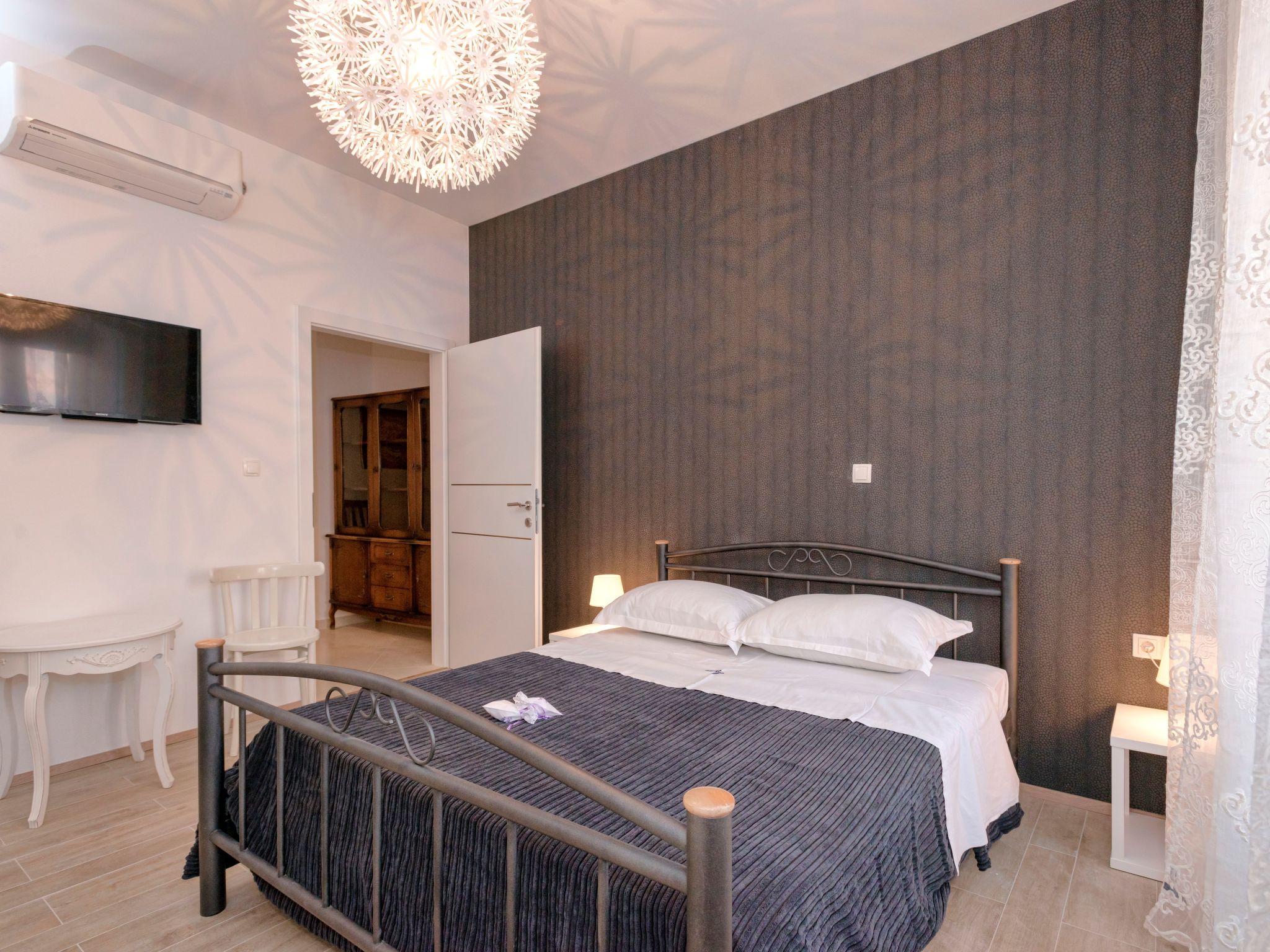 Villa Radovani mit privatem Pool und Panoramablick aufs Meer, Jelsa, Insel Hvar-Image-tags.info