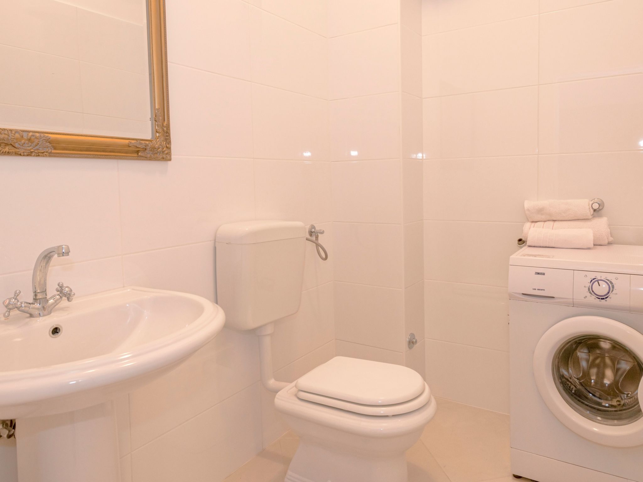 Villa Radovani mit privatem Pool und Panoramablick aufs Meer, Jelsa, Insel Hvar-Image-tags.info