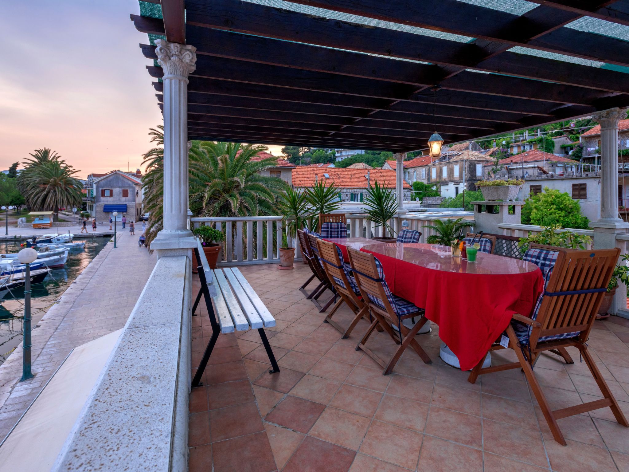 Villa Radovani mit privatem Pool und Panoramablick aufs Meer, Jelsa, Insel Hvar-Image-tags.info