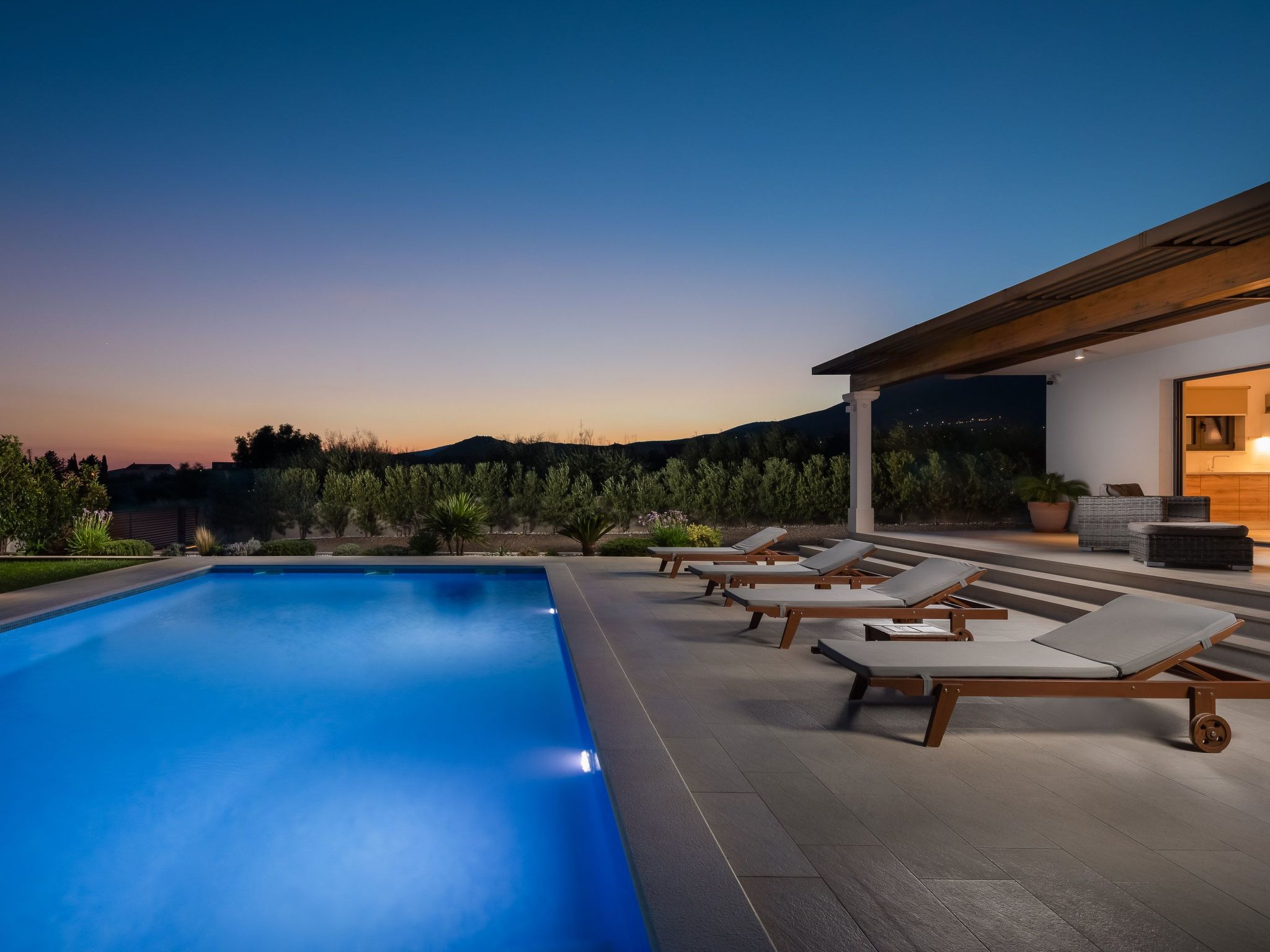 Villa "Cvita" mit eigenem Pool-Binnen