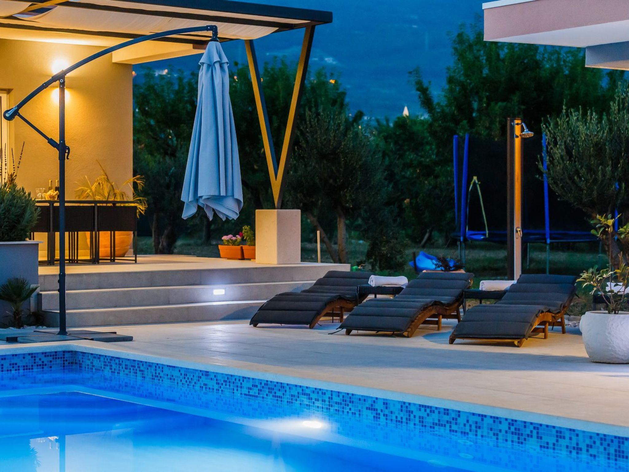 Villa Toni für 12 Personen in Kastel Stari-Binnen