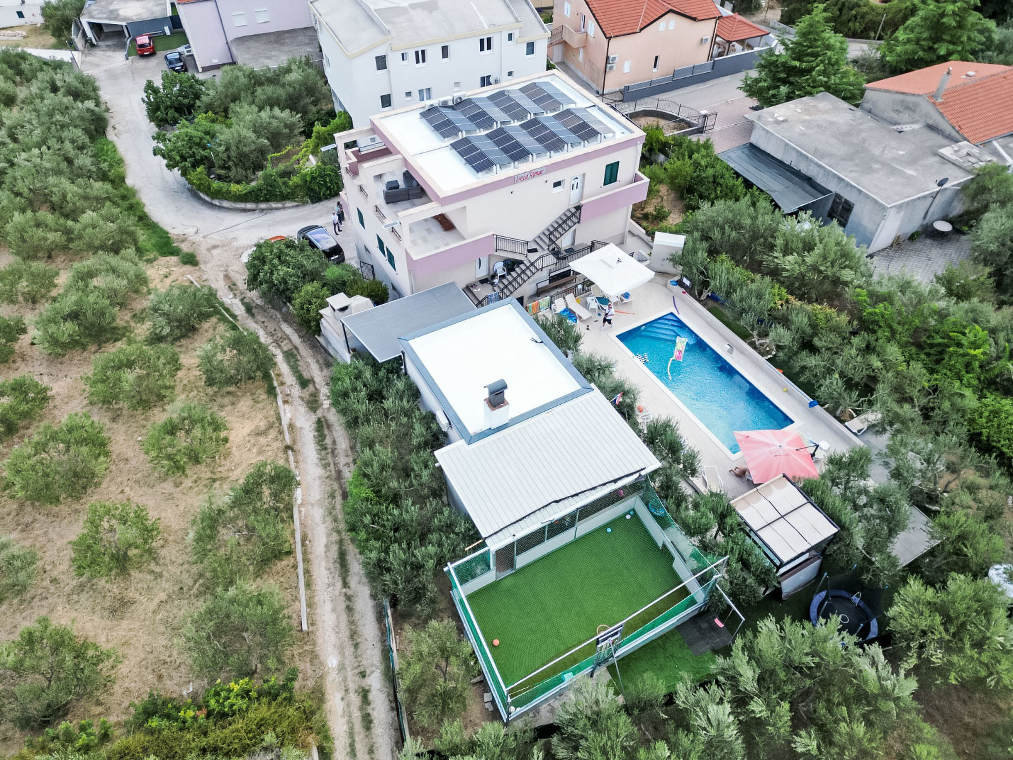Villa Rimac in Kastel Stafilic mit Garten, Grill