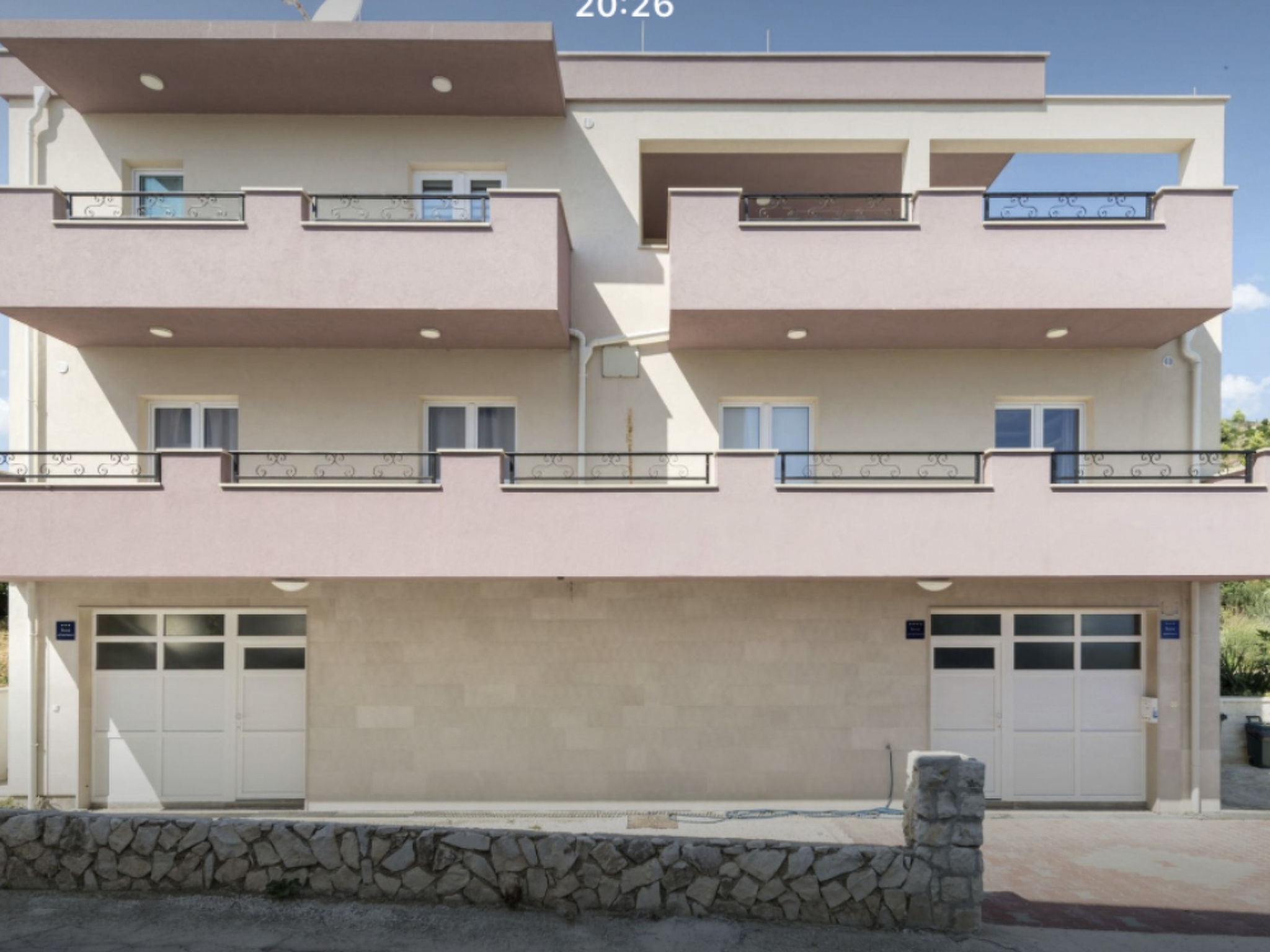 Villa Rimac in Kastel Stafilic mit Garten, Grill-Dedans