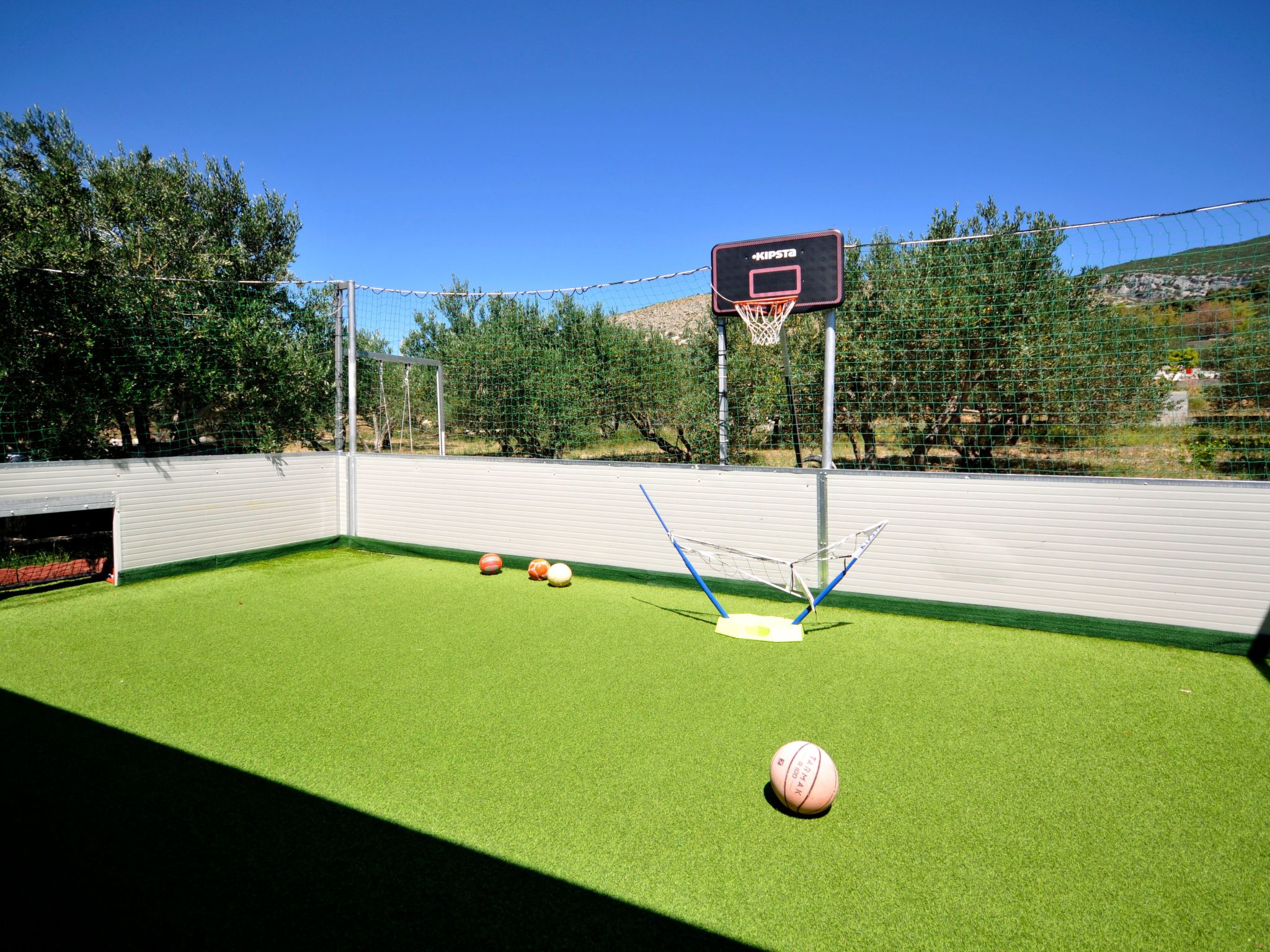 Villa Rimac in Kastel Stafilic mit Garten, Grill-Dedans