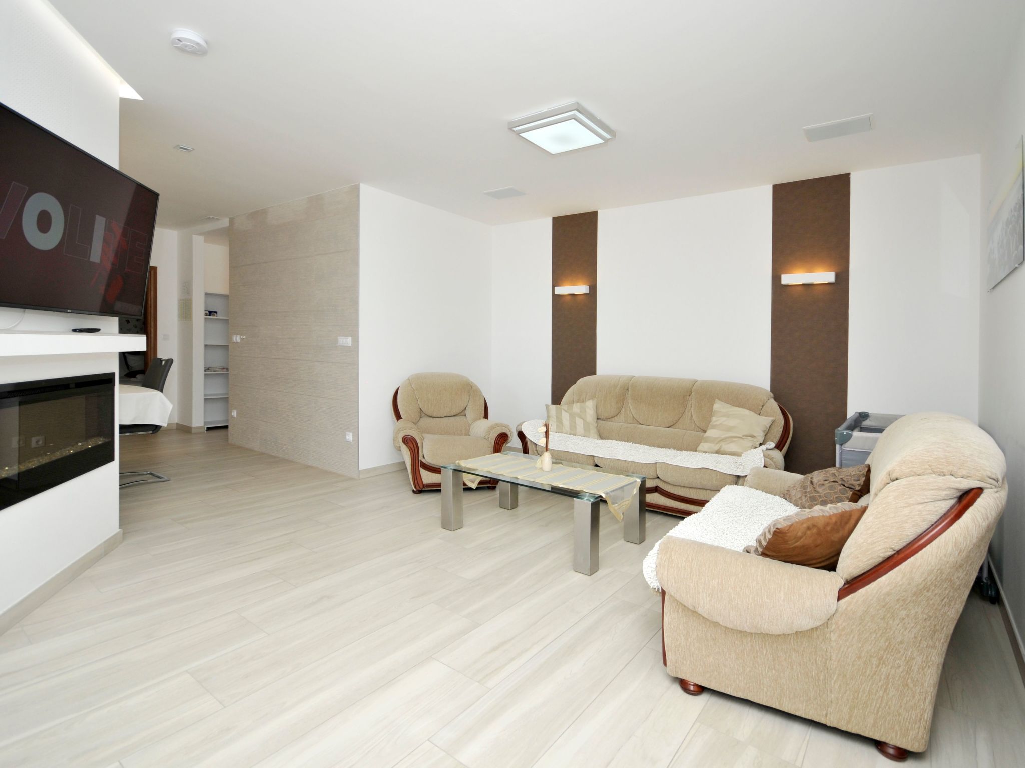 Villa Rimac in Kastel Stafilic mit Garten, Grill-Dedans