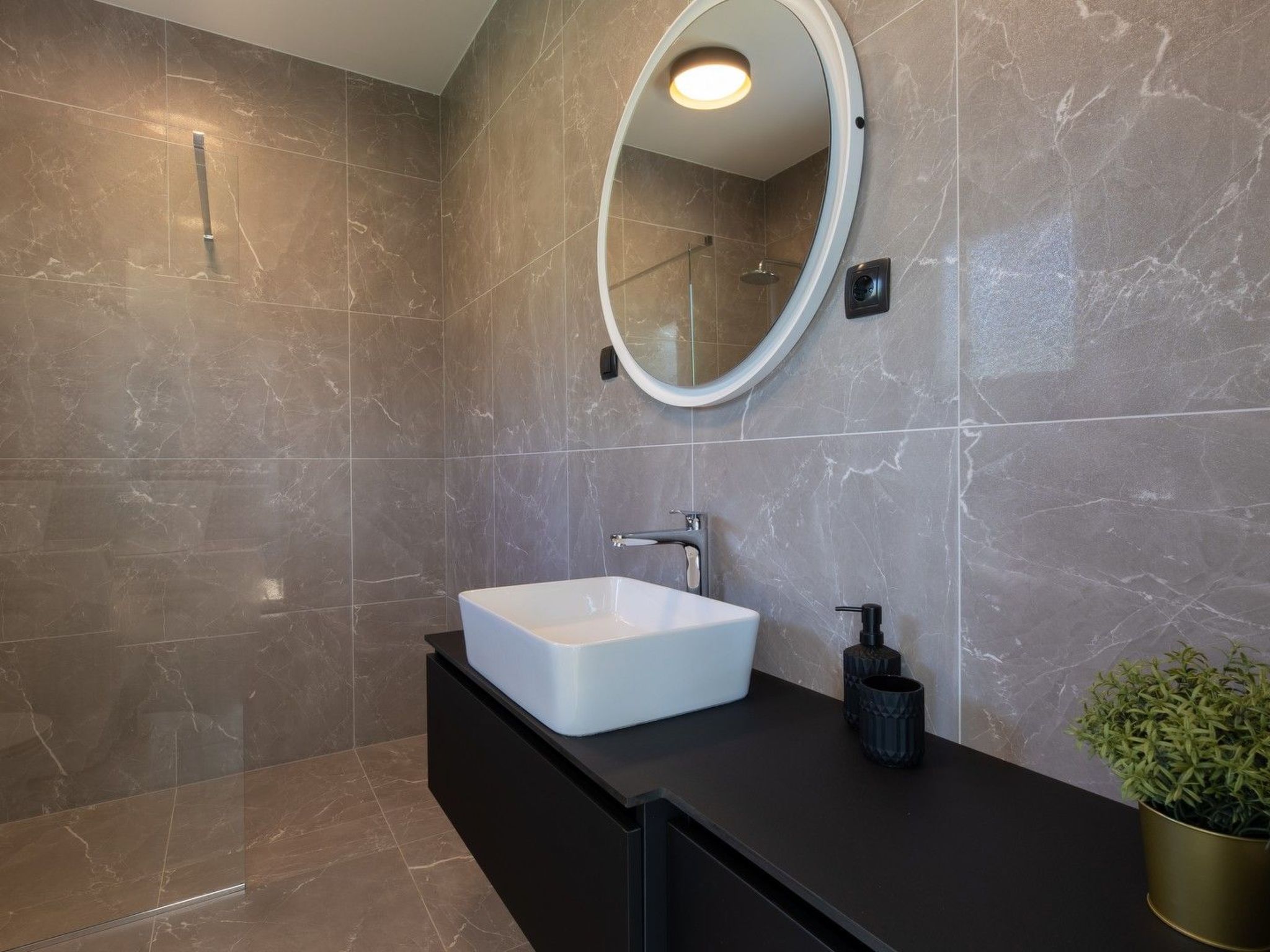 Villa Orchidee-Image-tags.info