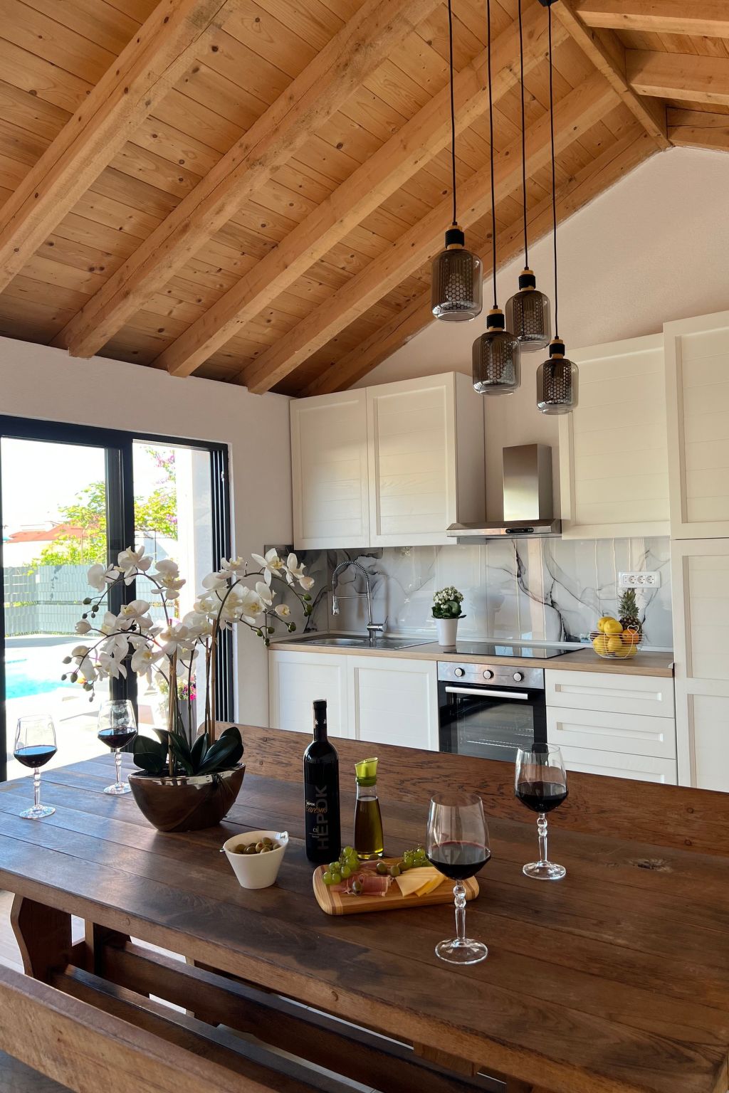 Moderne Meerblick ap.1 mit Pool und Terrasse bbq in der Nähe von Split Trogir-Binnen