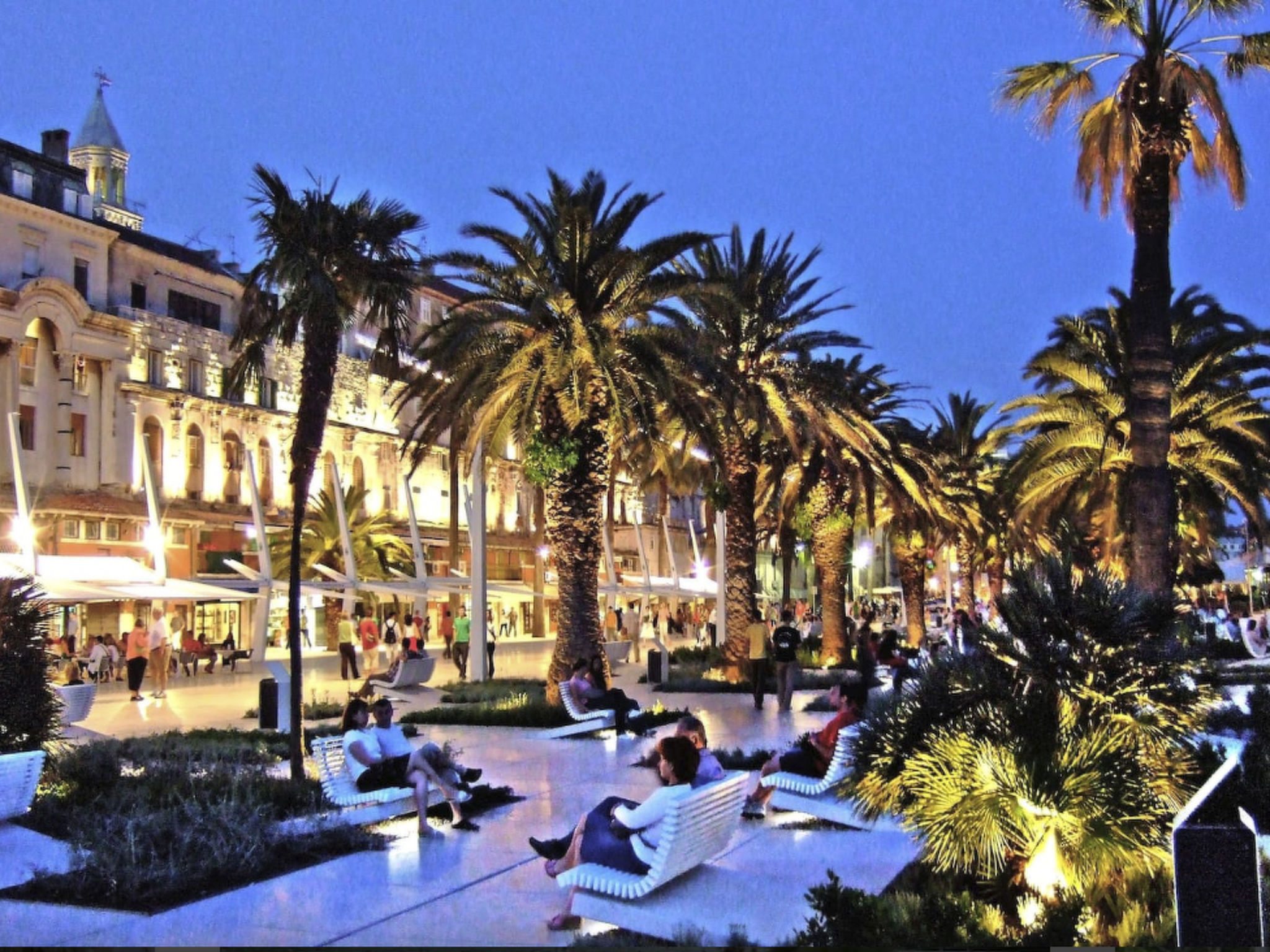 Moderne Meerblick ap.1 mit Pool und Terrasse bbq in der Nähe von Split Trogir