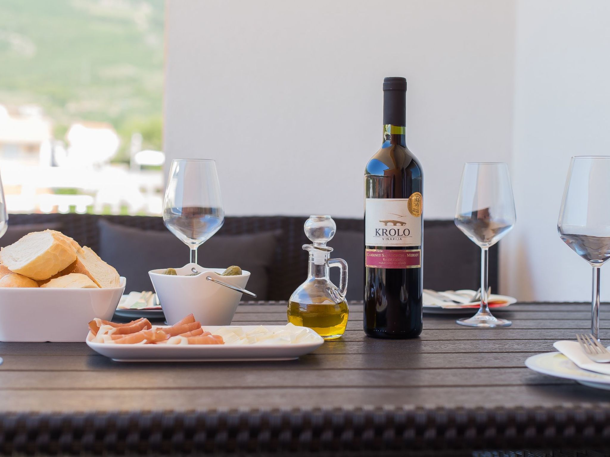 Moderne ap. 2 mit Pool und Grill in der Nähe von Split und Trogir-Binnen