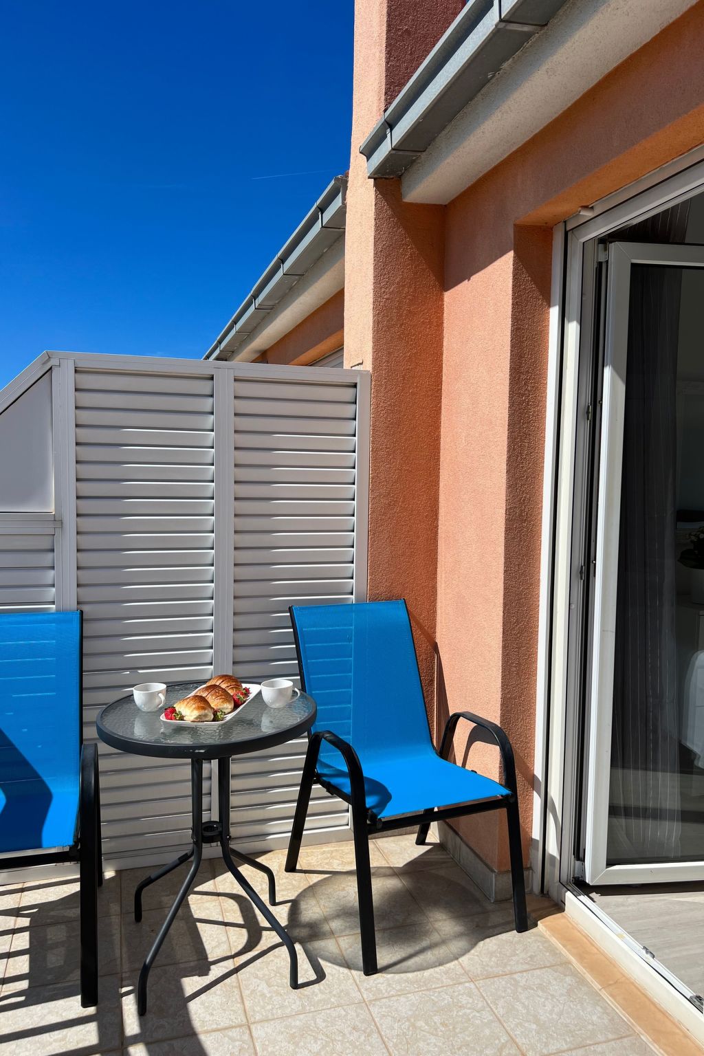 Moderne ap. 2 mit Pool und Grill in der Nähe von Split und Trogir-Binnen