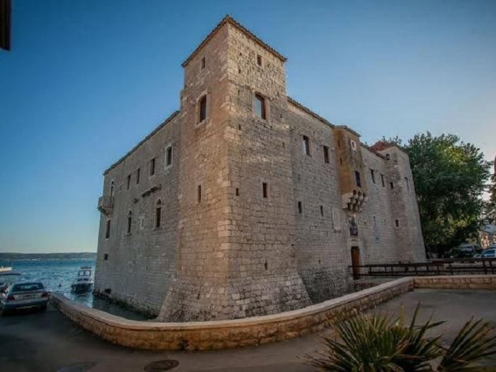 Sonnenuntergang "Wohnung K. Lukšić"