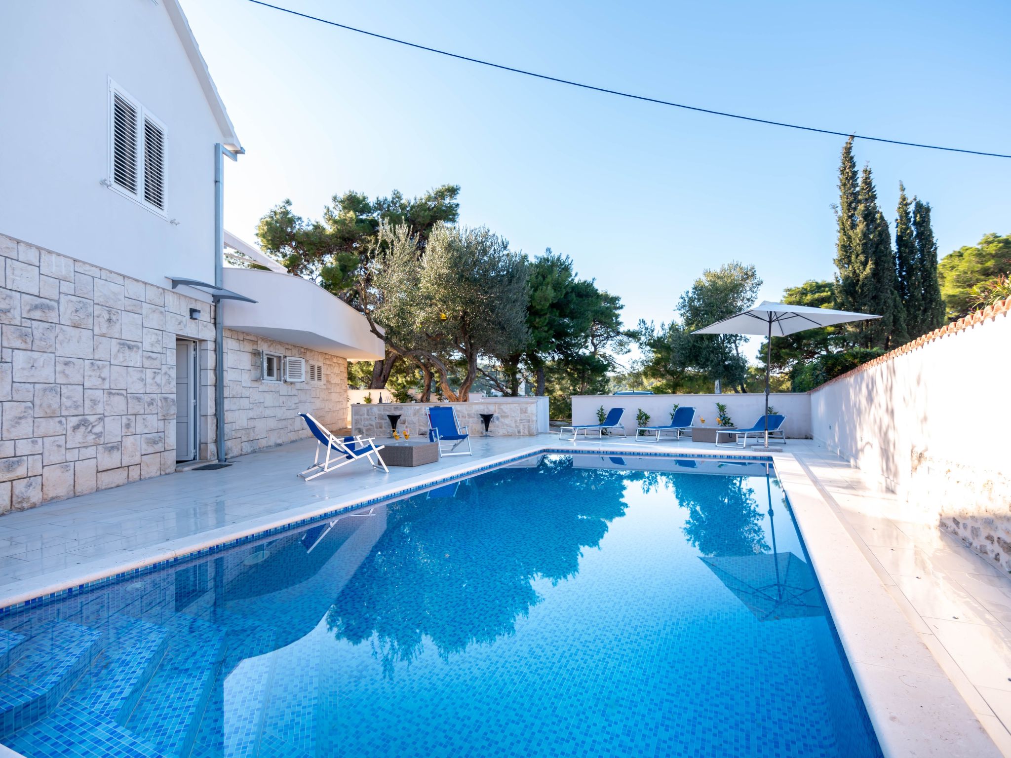 Haus in Splitska mit kostenlosem Parkplatz-Image-tags.info