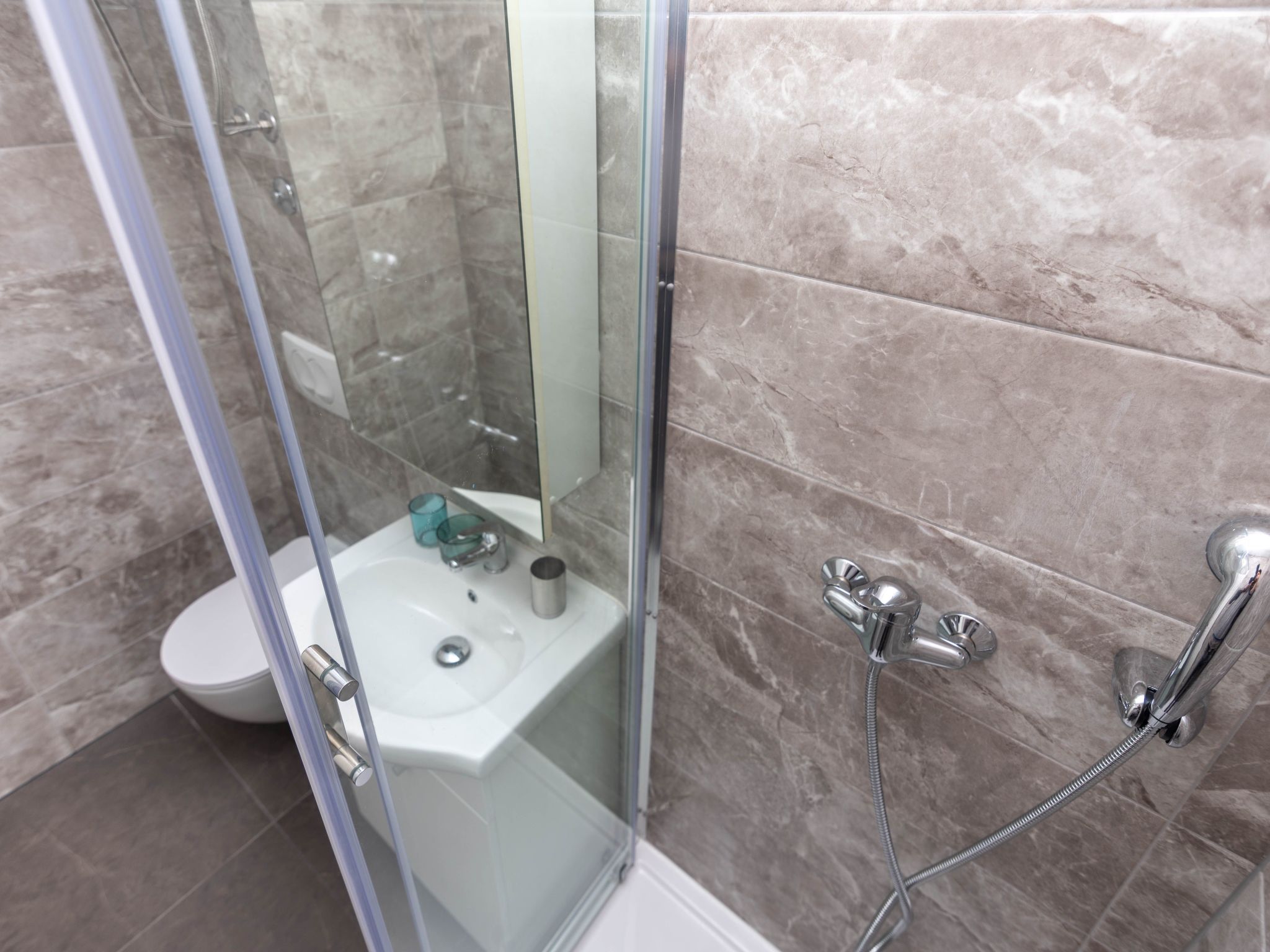 Haus in Splitska mit kostenlosem Parkplatz-Image-tags.info