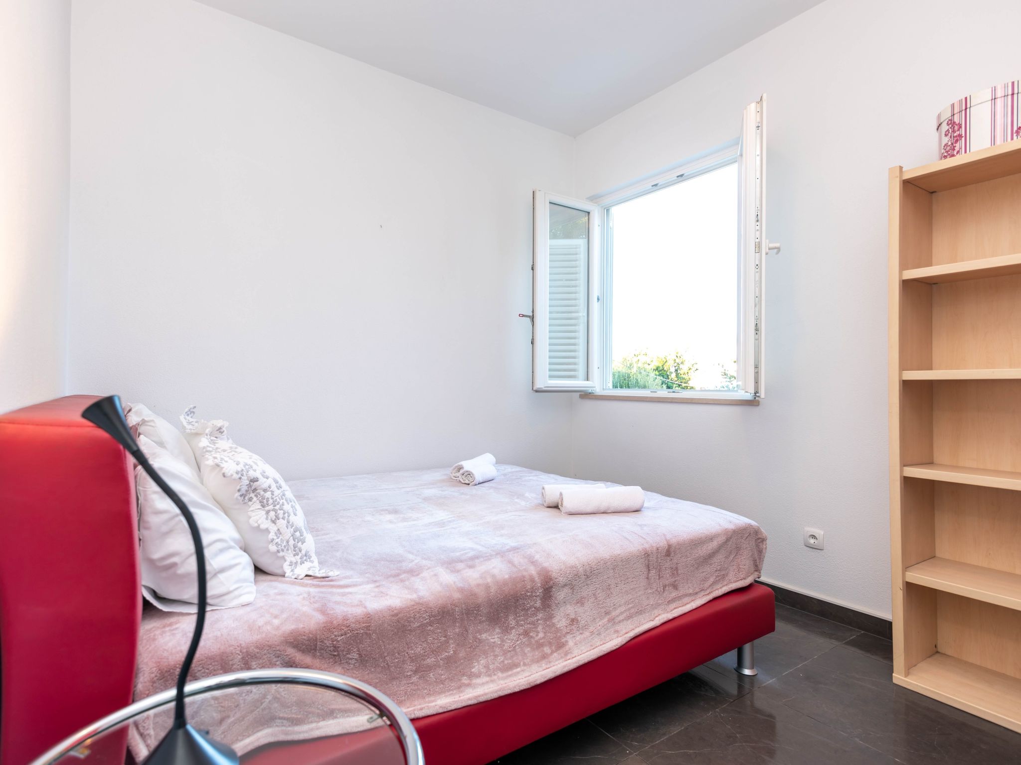 Haus in Splitska mit kostenlosem Parkplatz-Image-tags.info